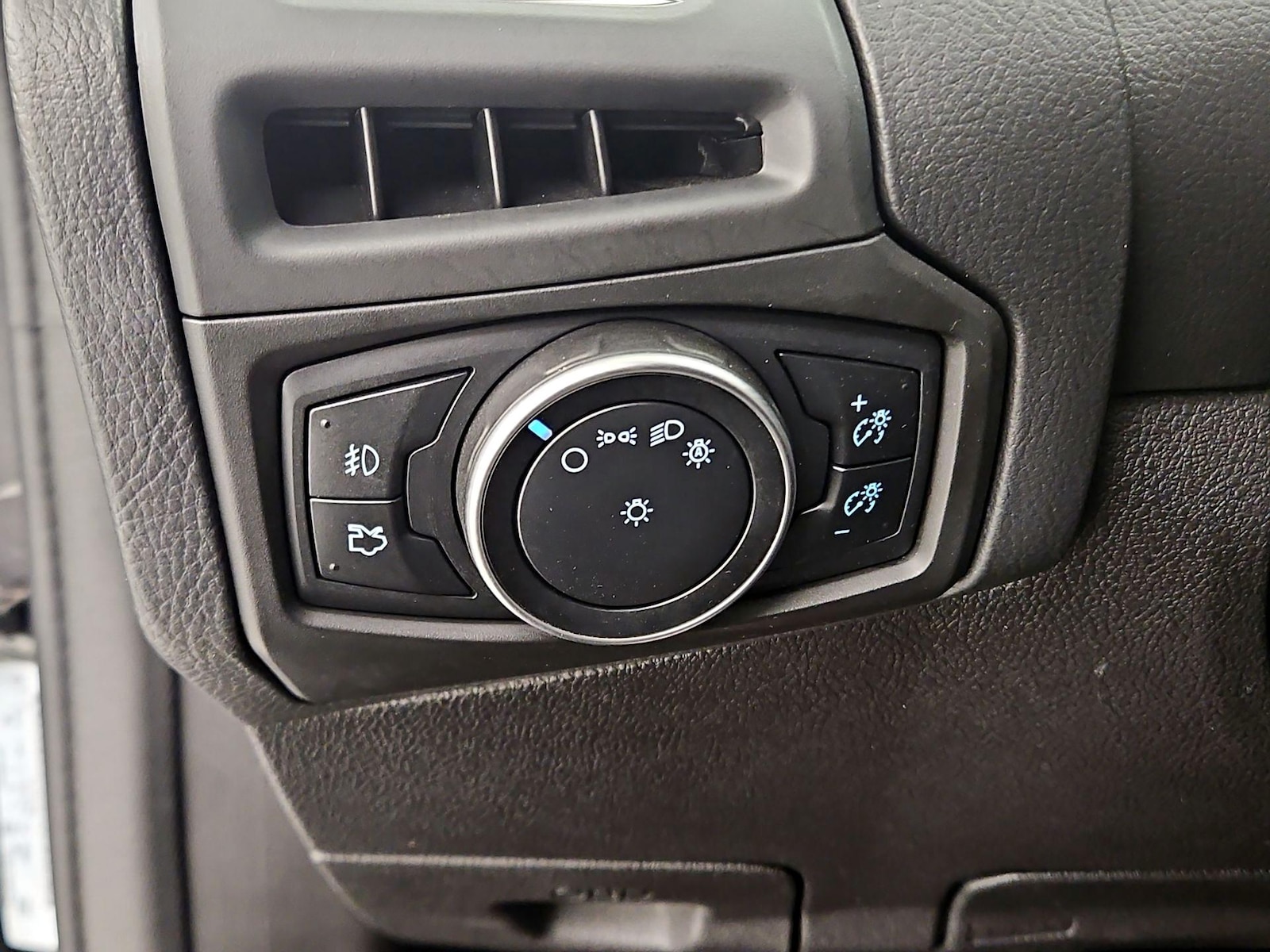 2015 Ford Focus ST - Photo 14