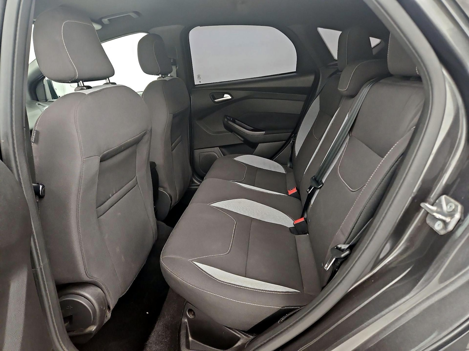 2015 Ford Focus ST - Photo 20