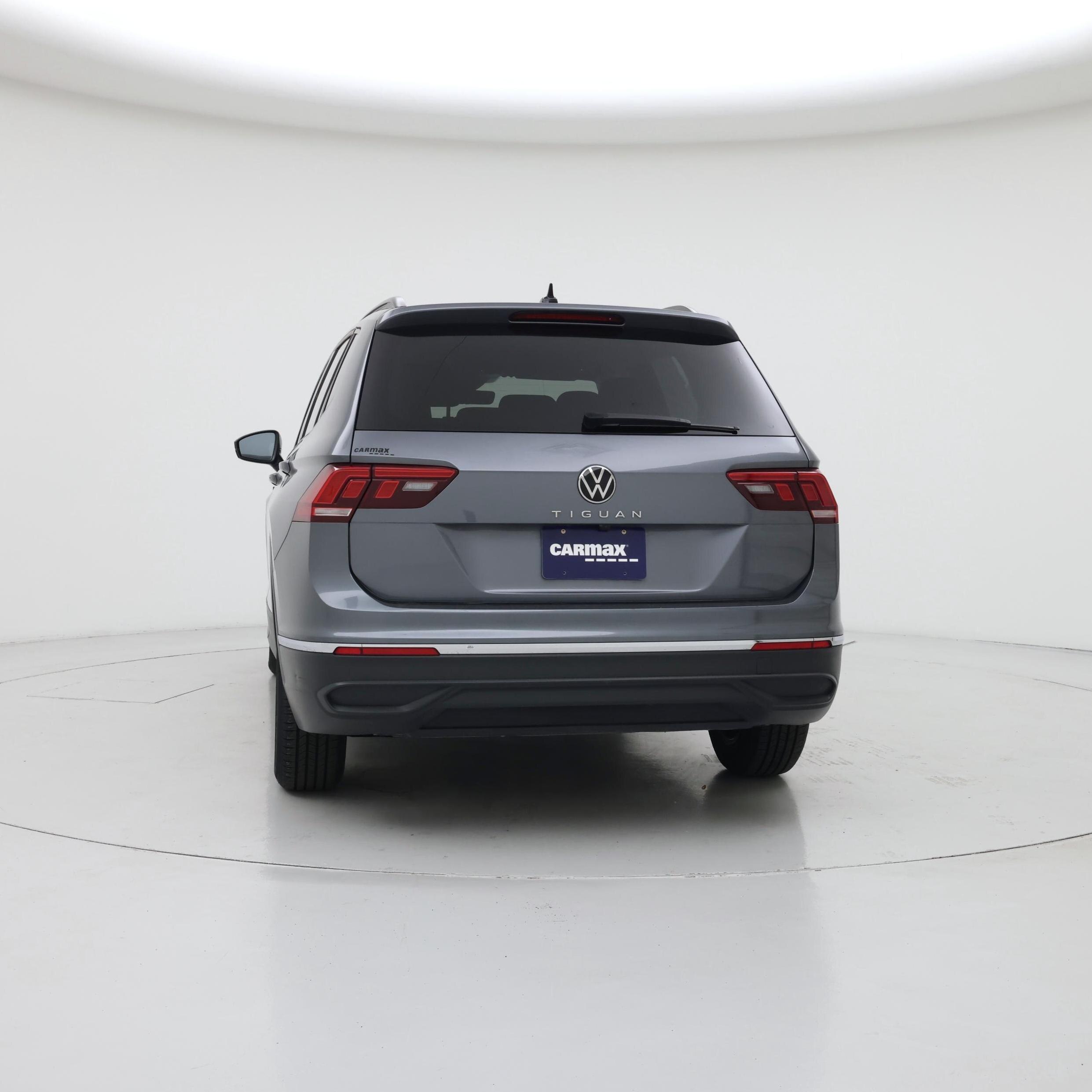 Thumbnail: 2022 Volkswagen Tiguan - 6