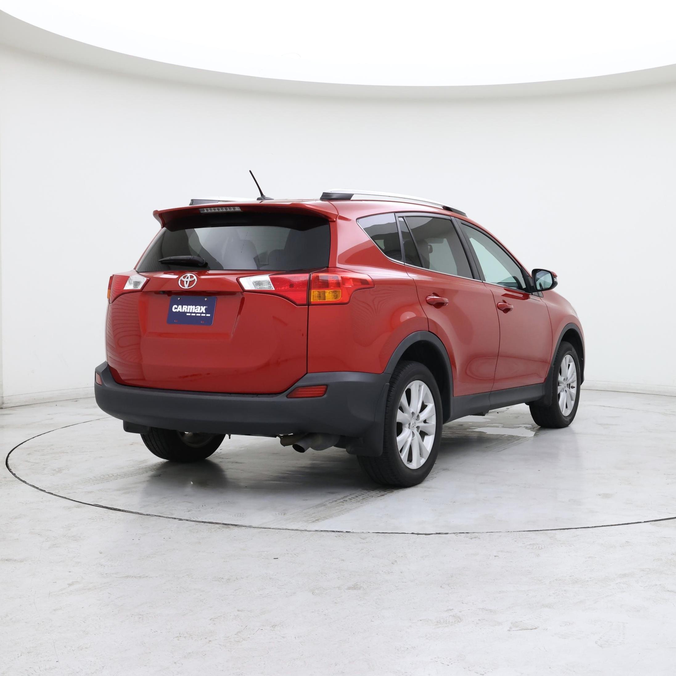 Thumbnail: 2015 Toyota RAV4 - 8