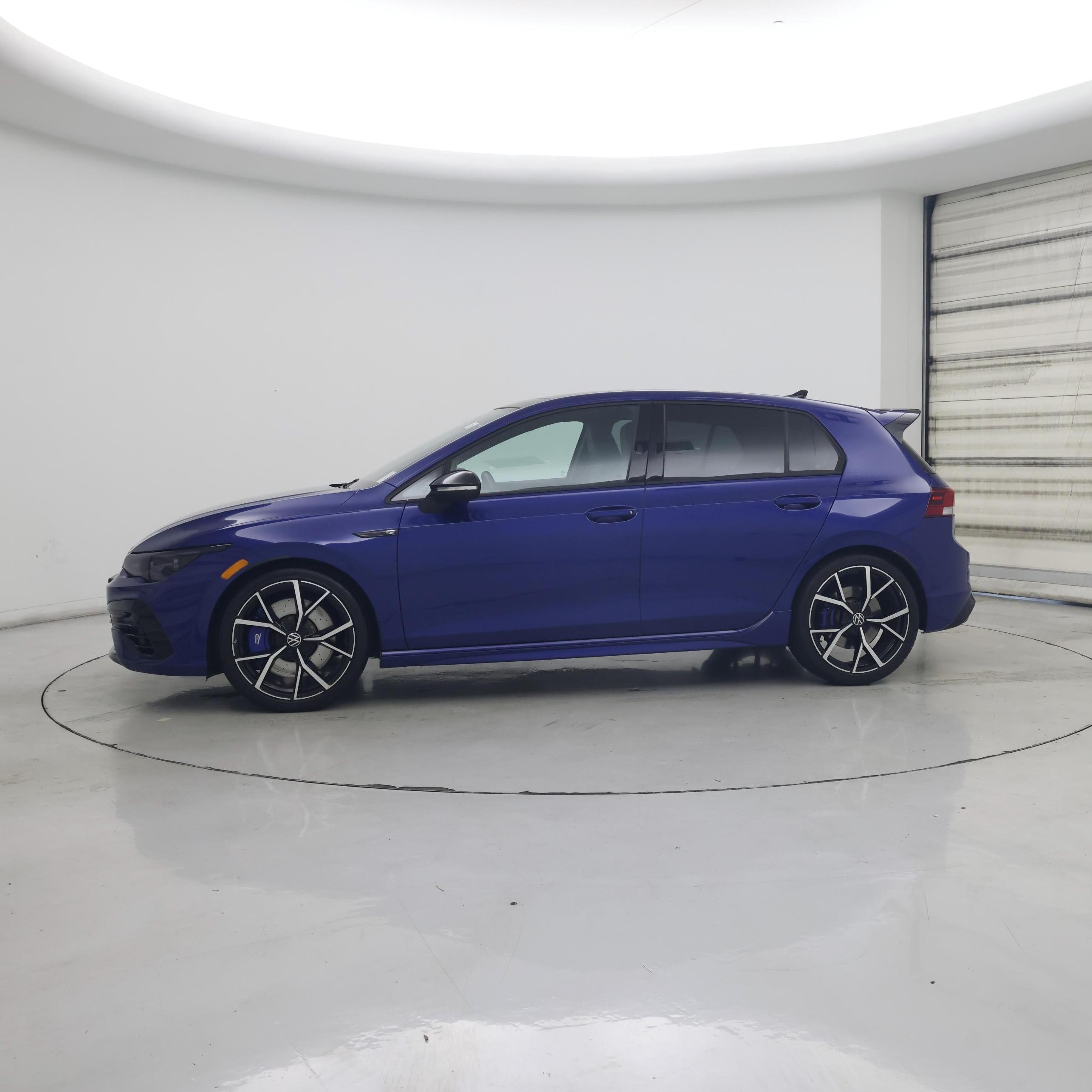 Thumbnail: 2024 Volkswagen Golf - 3
