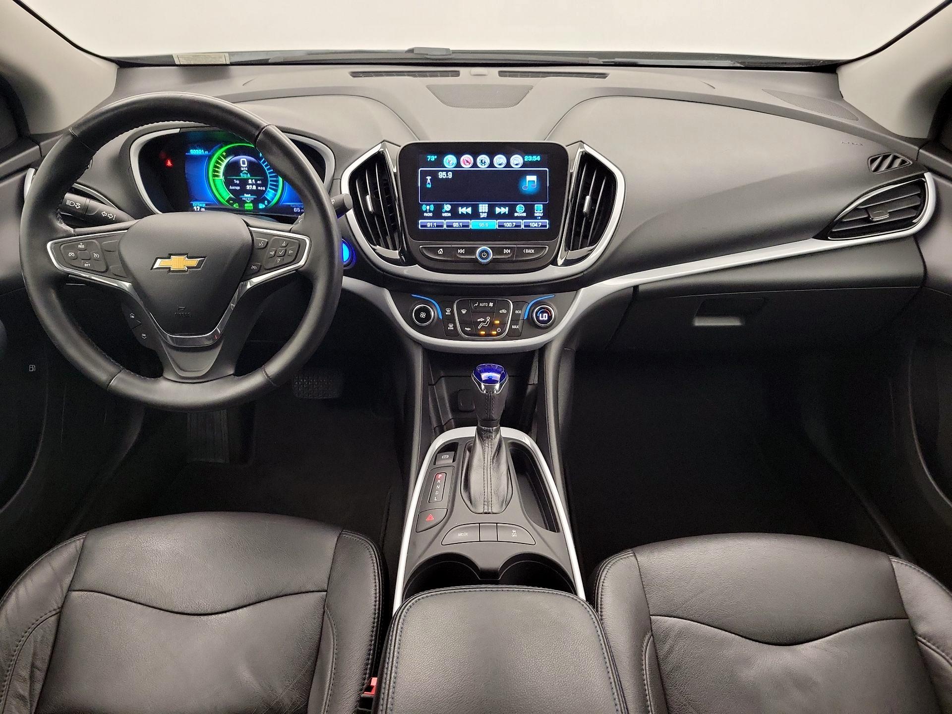 Thumbnail: 2017 Chevrolet Volt - 9