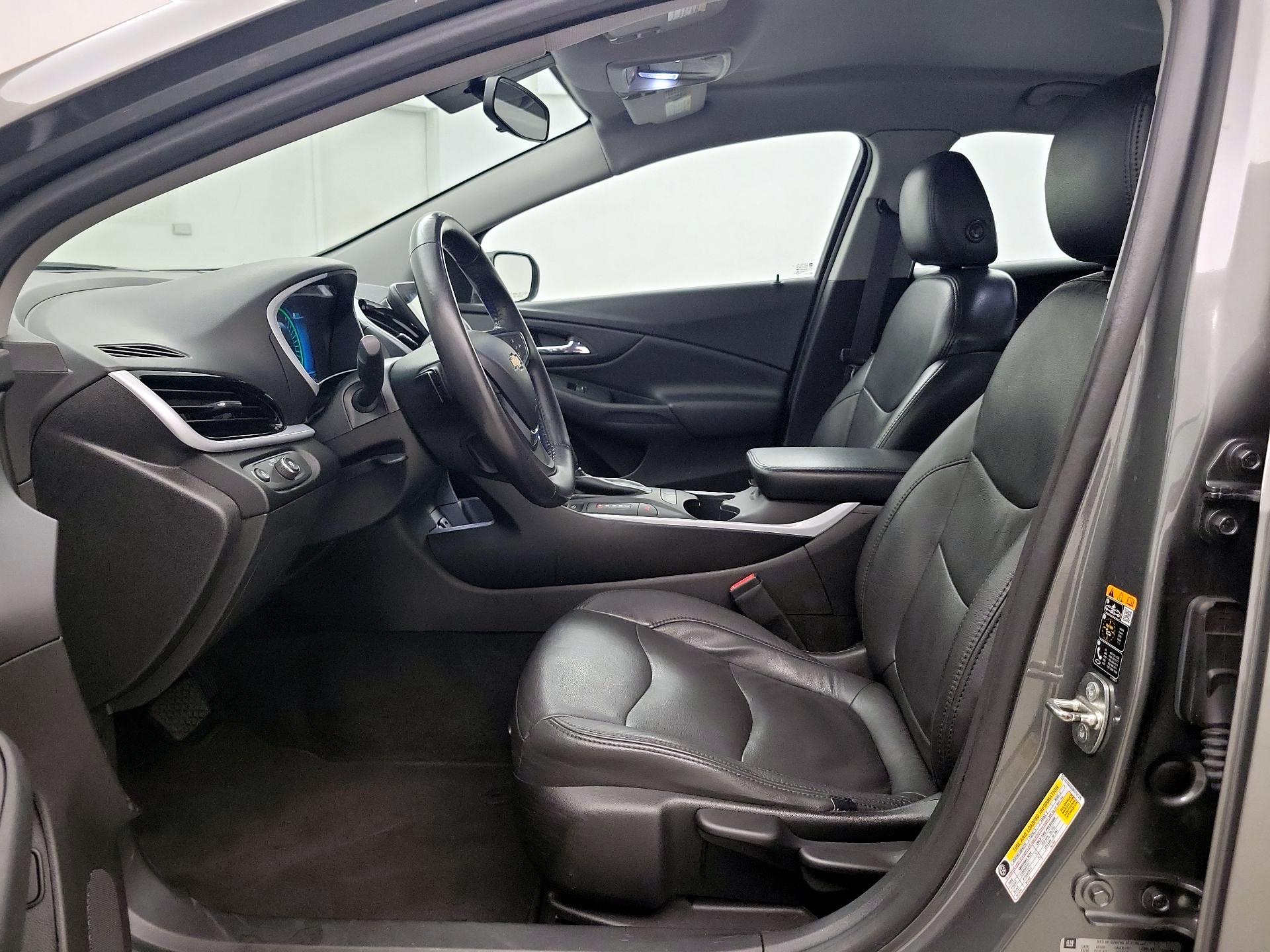 Thumbnail: 2017 Chevrolet Volt - 11