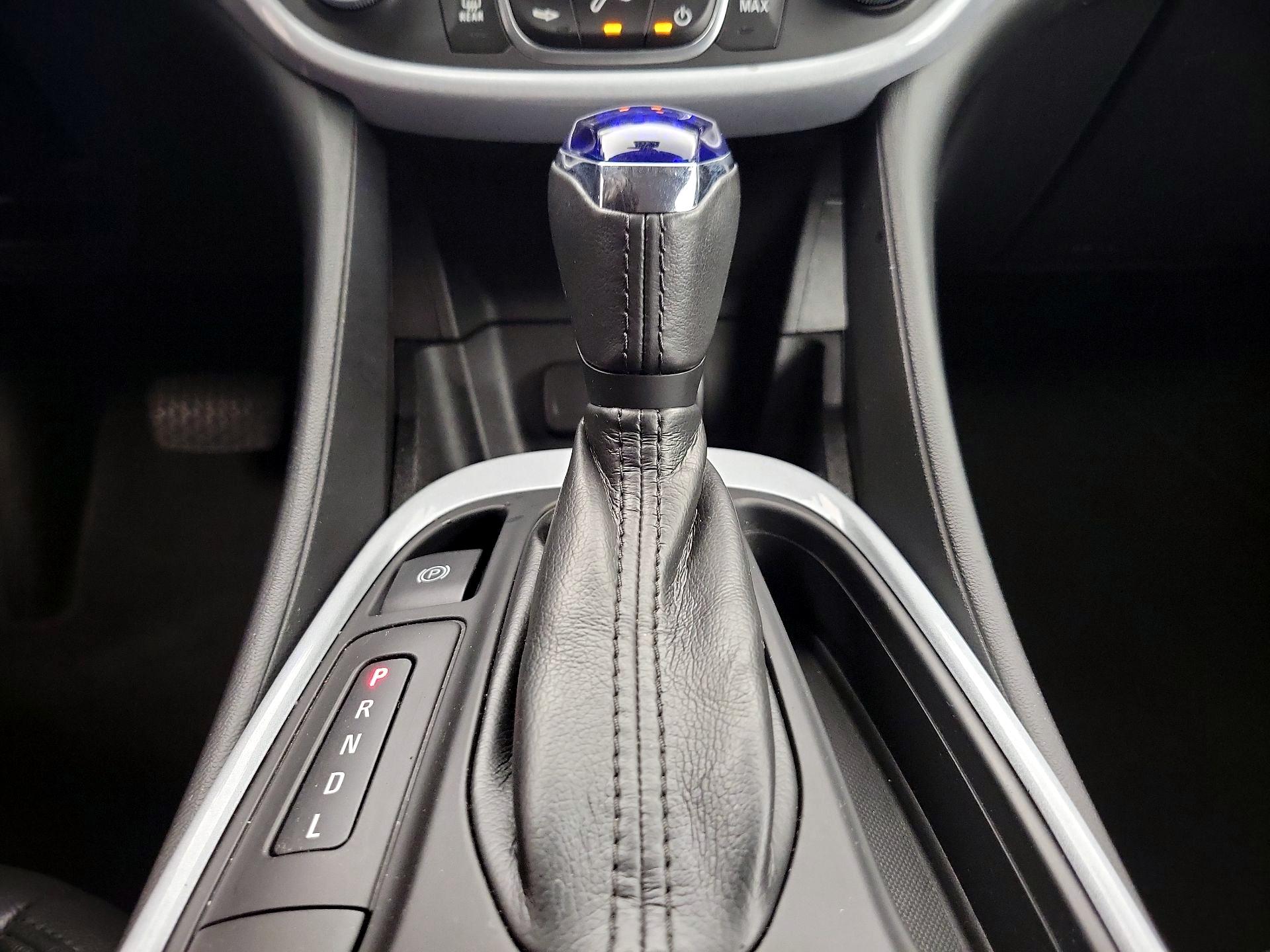 Thumbnail: 2017 Chevrolet Volt - 17