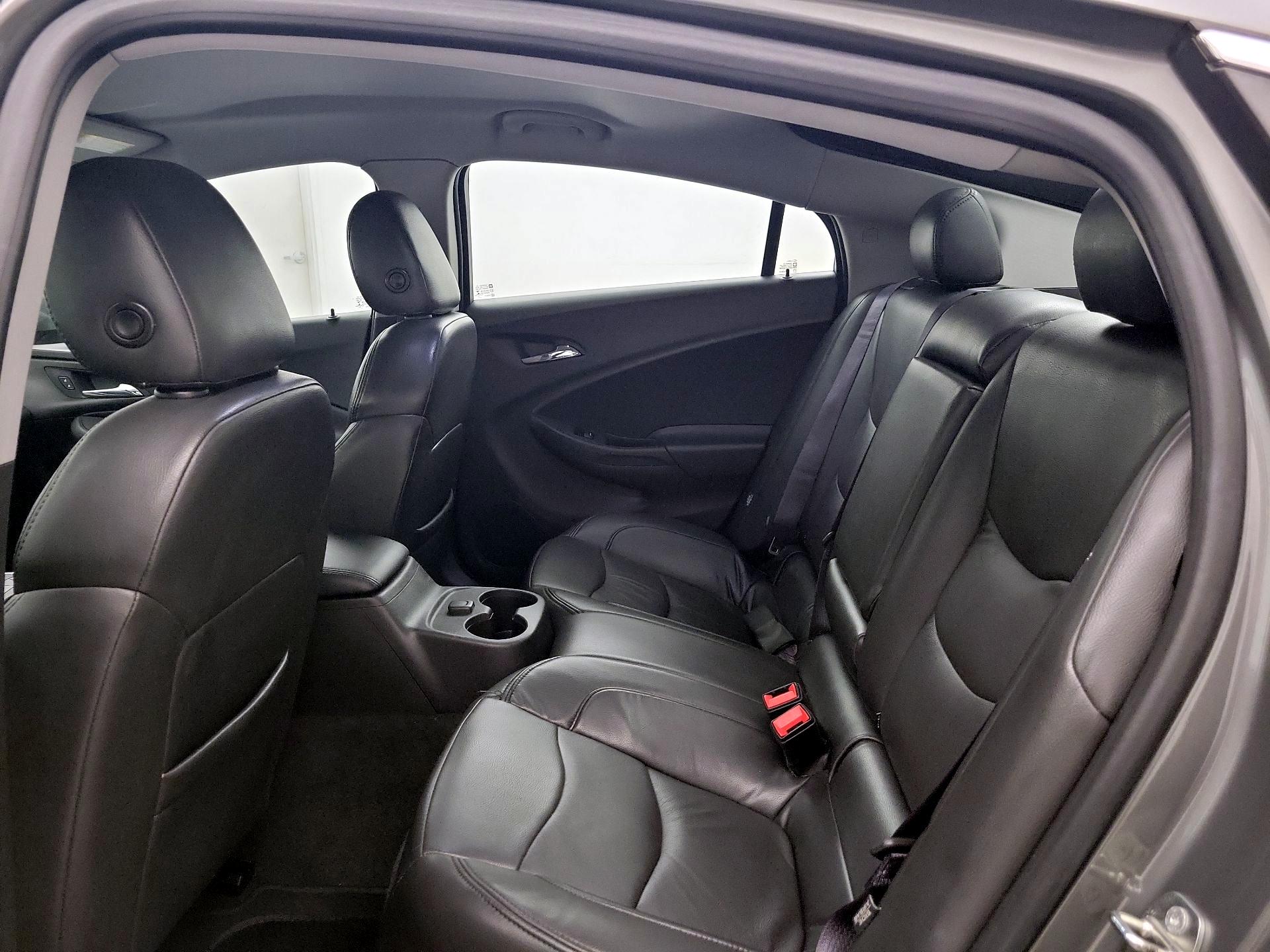 Thumbnail: 2017 Chevrolet Volt - 19