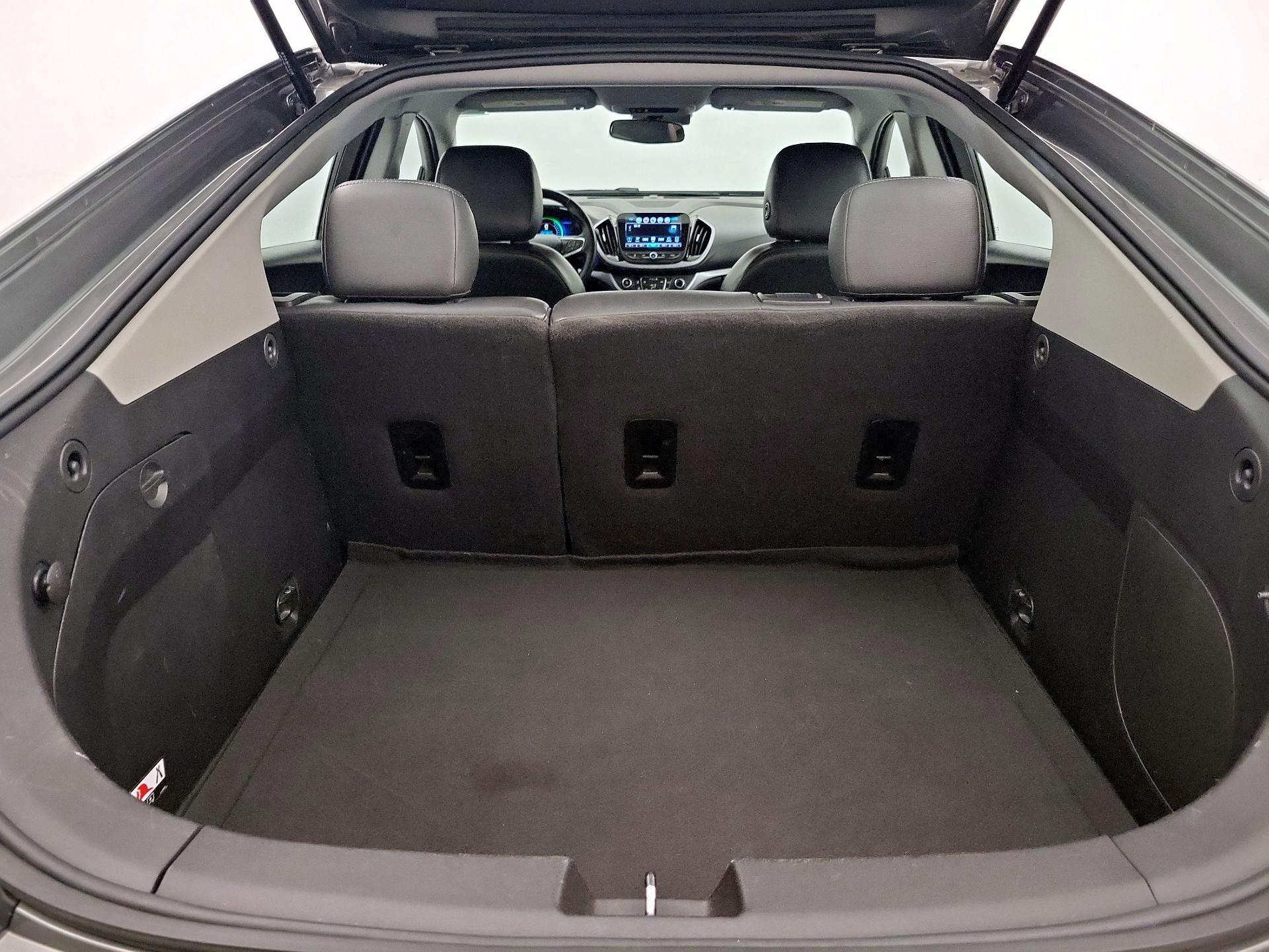 Thumbnail: 2017 Chevrolet Volt - 20