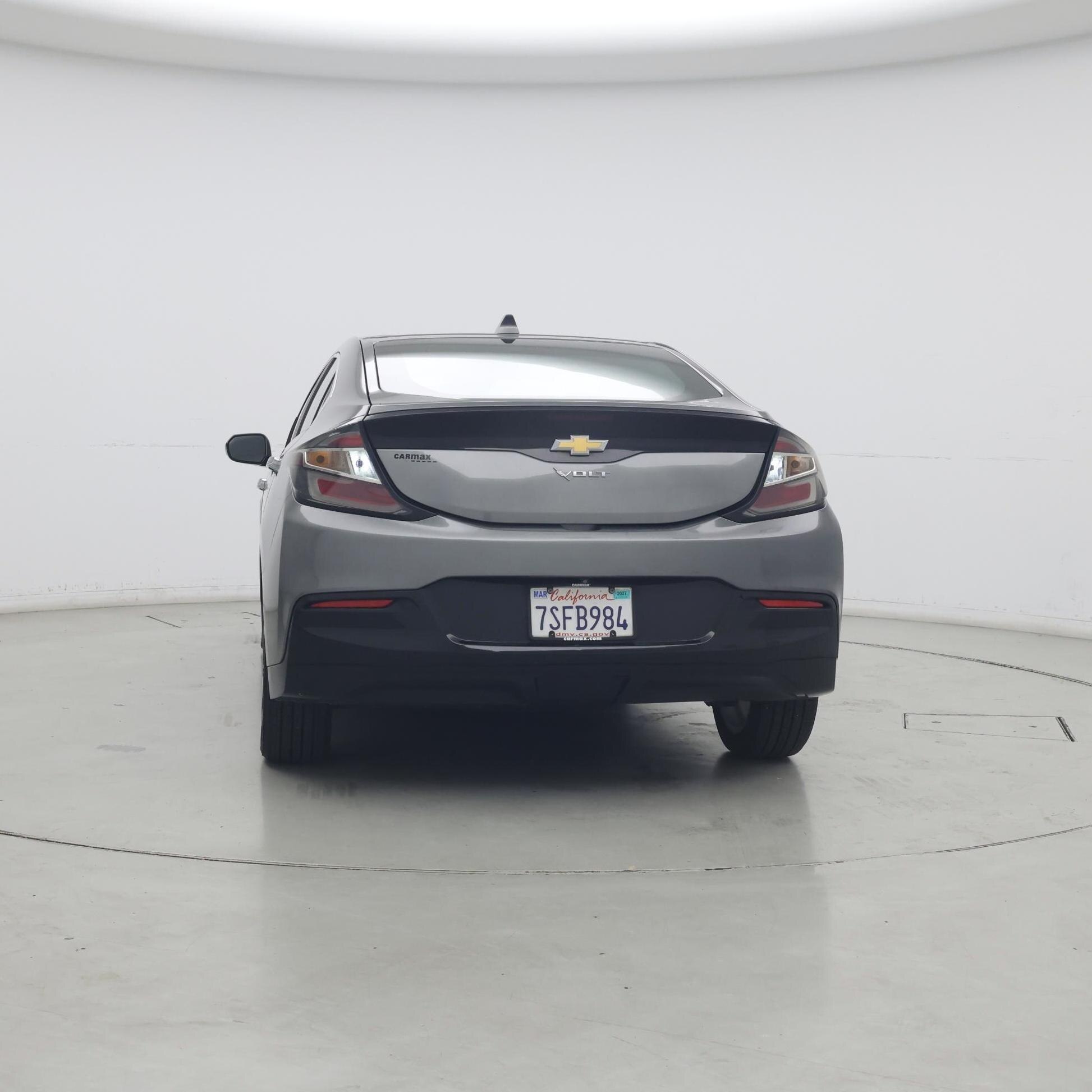 Thumbnail: 2017 Chevrolet Volt - 6