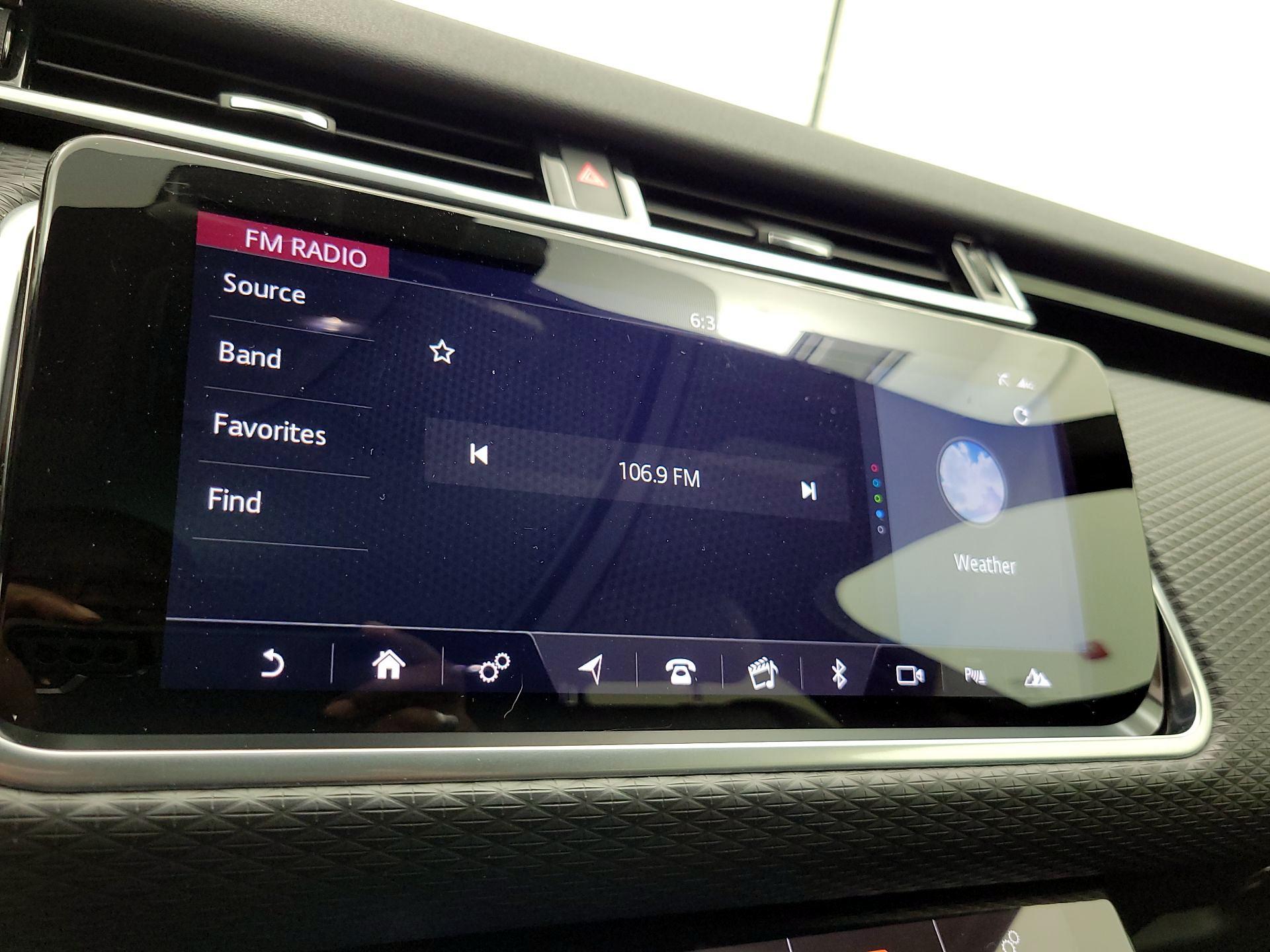 Thumbnail: 2020 Land Rover Range Rover Velar - 16