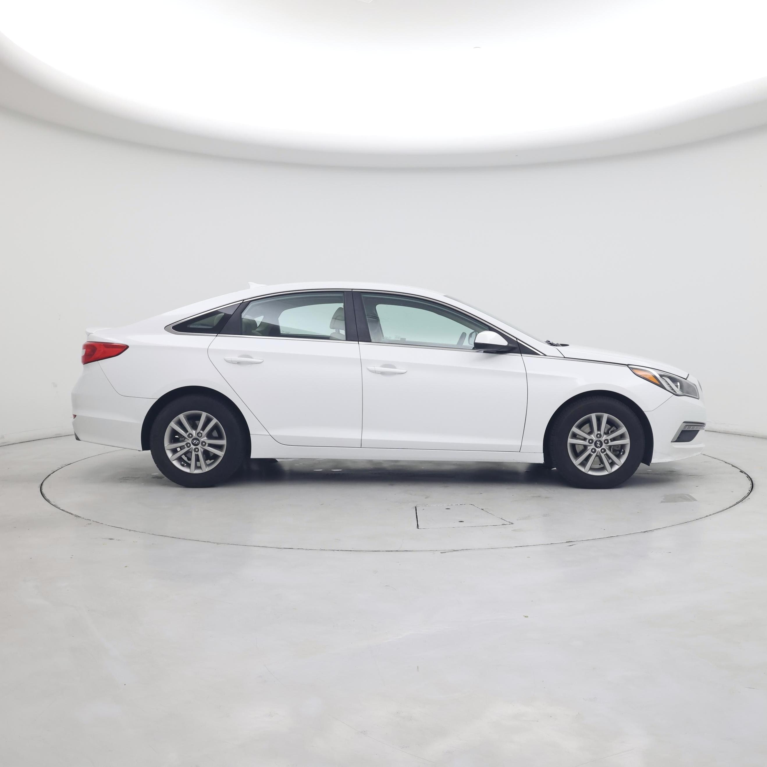 Thumbnail: 2015 Hyundai Sonata - 7