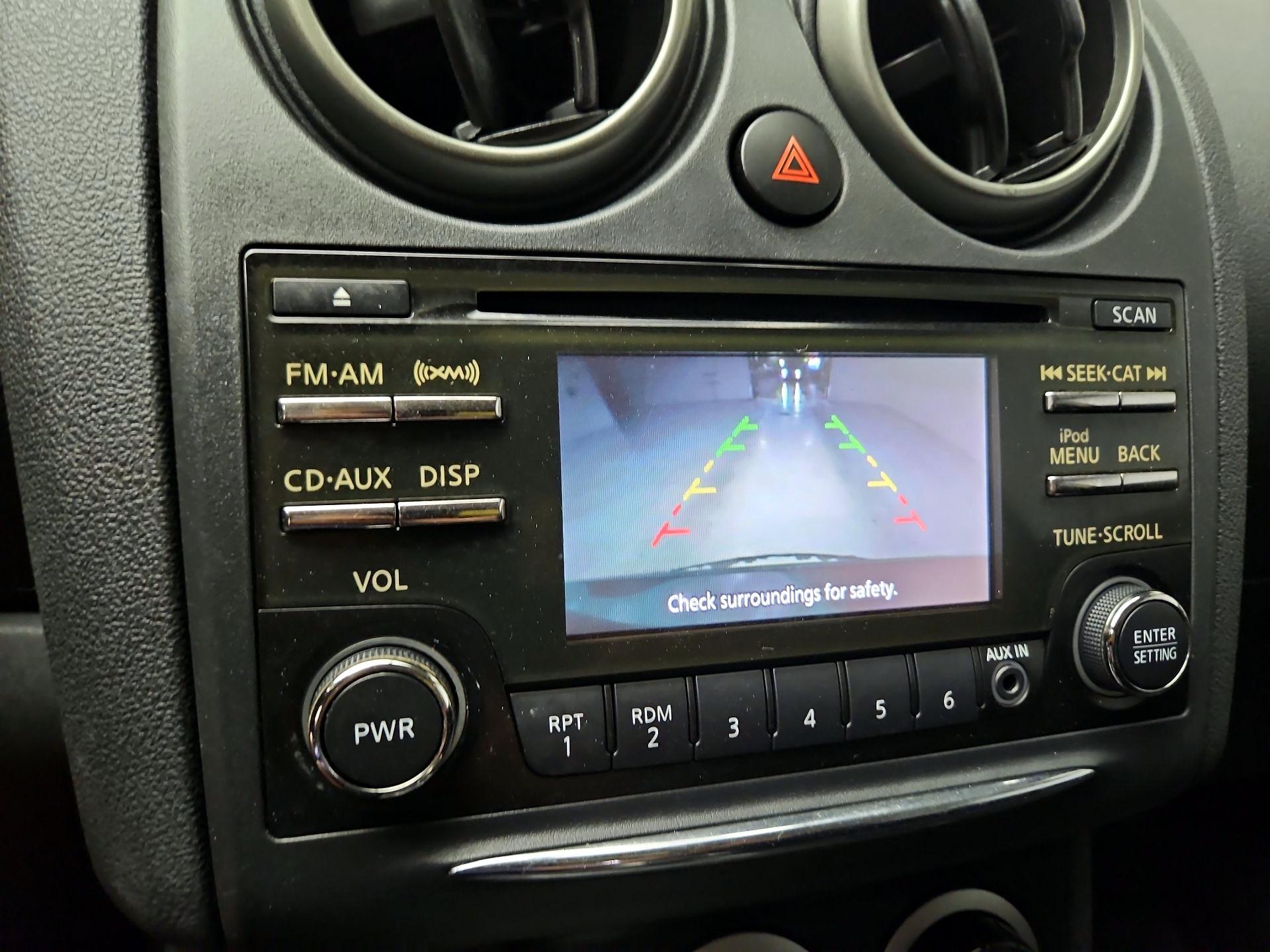 Thumbnail: 2014 Nissan Rogue - 14