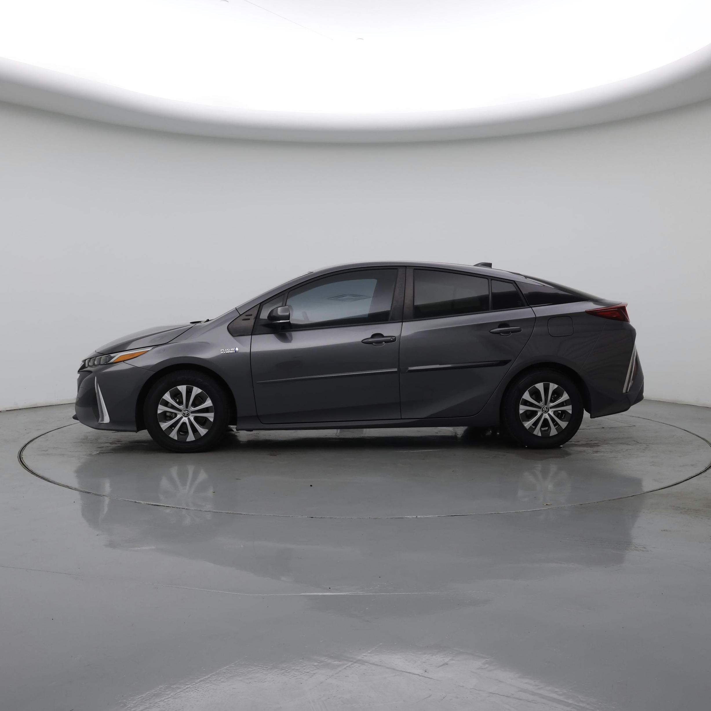 Thumbnail: 2022 Toyota Prius Prime - 3