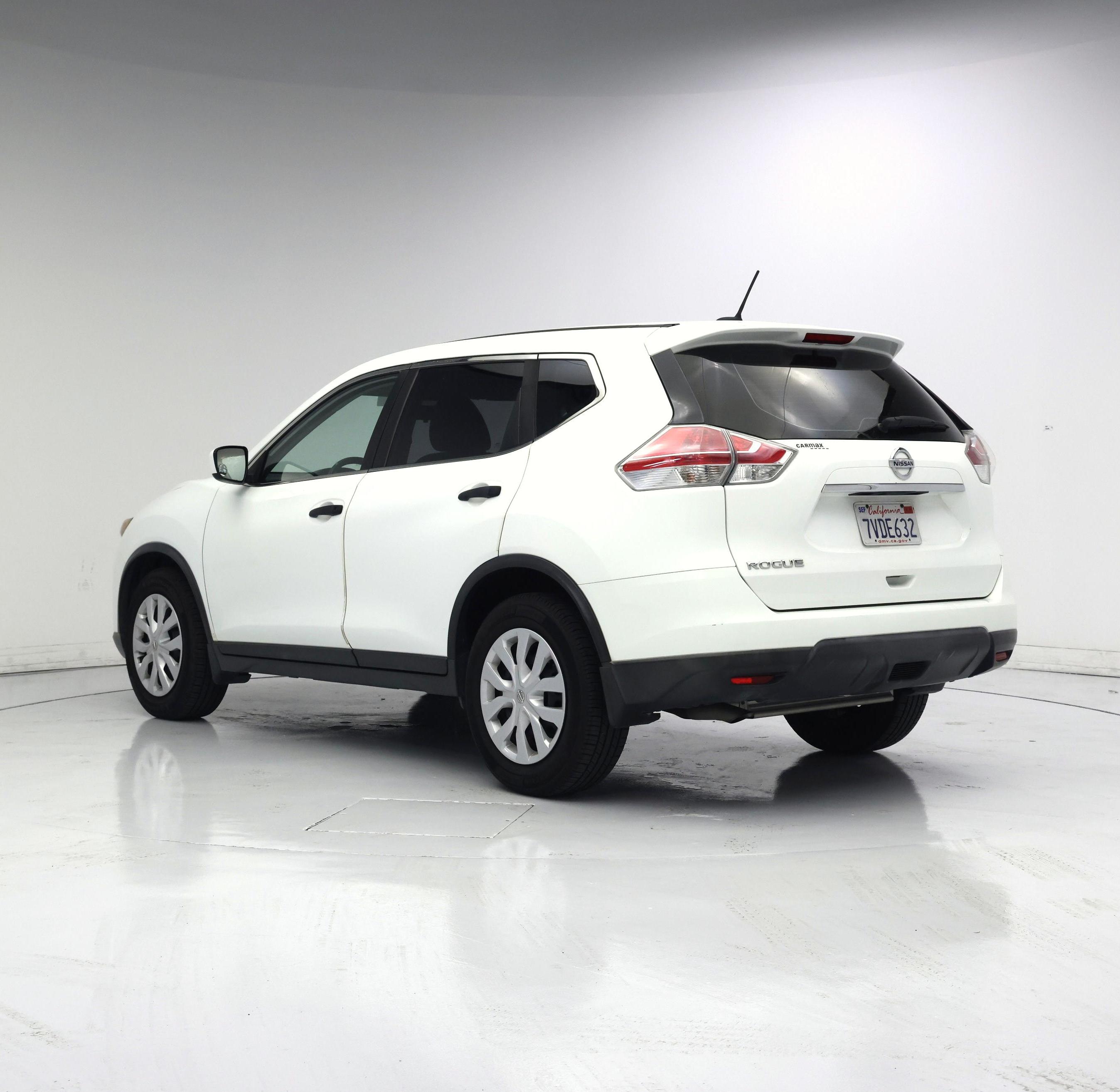 Thumbnail: 2016 Nissan Rogue - 2