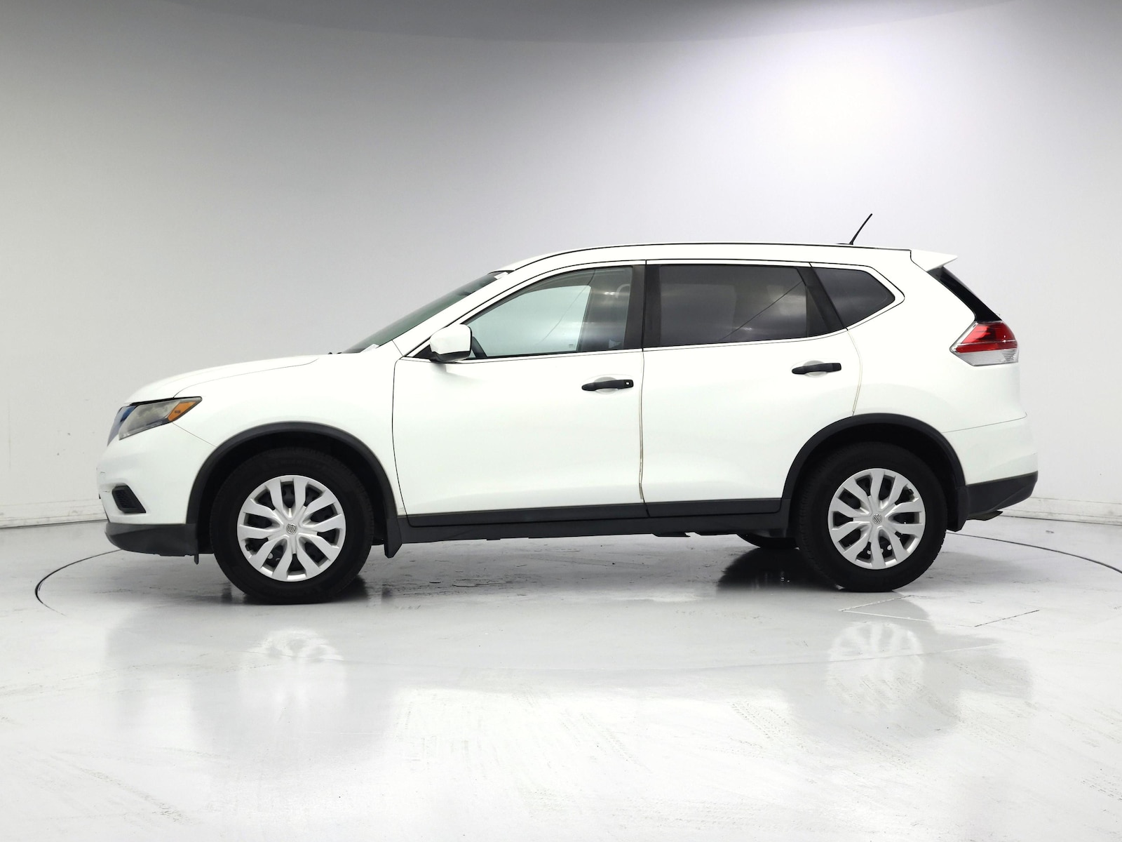 2016 Nissan Rogue S - Photo 4