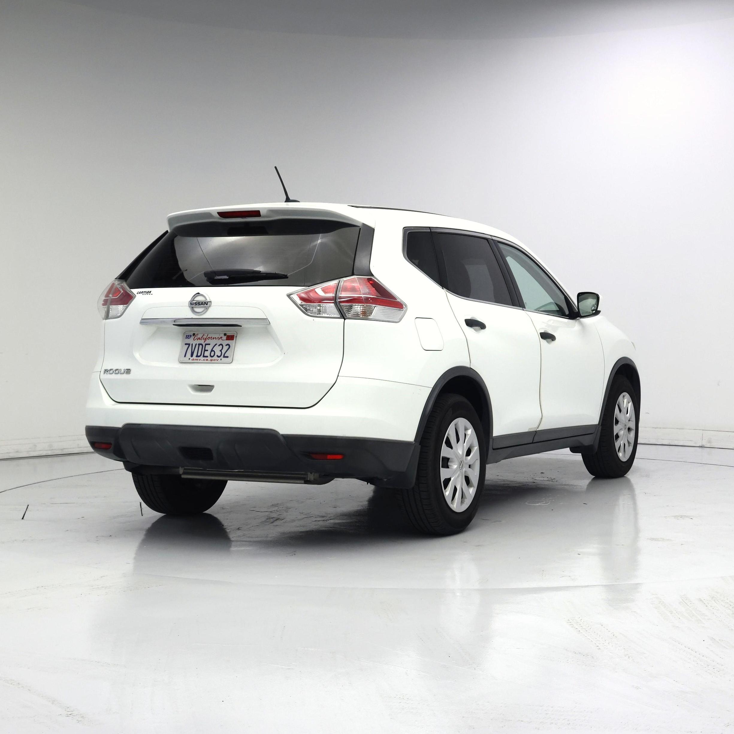 Thumbnail: 2016 Nissan Rogue - 8