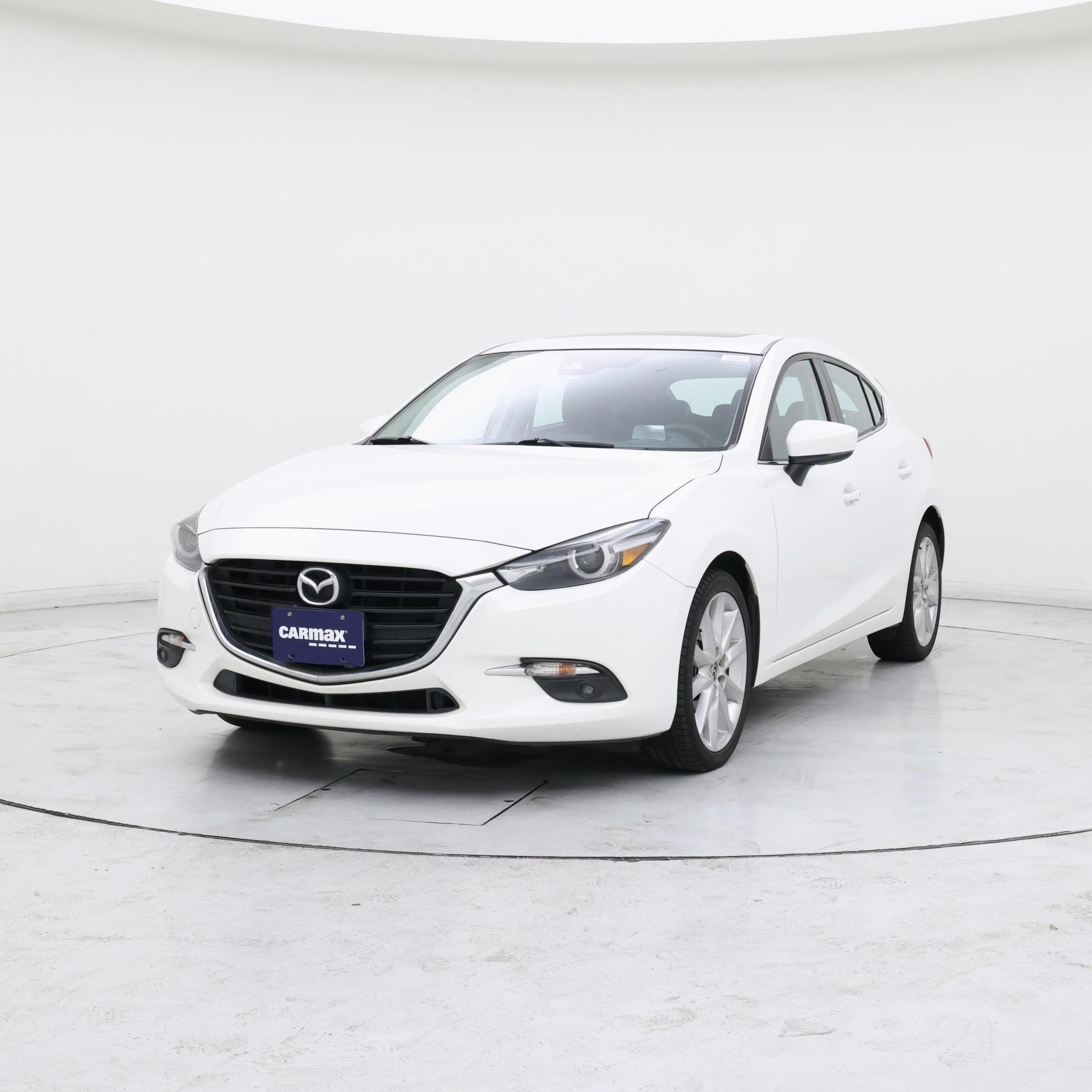 Thumbnail: 2017 Mazda Mazda3 - 4