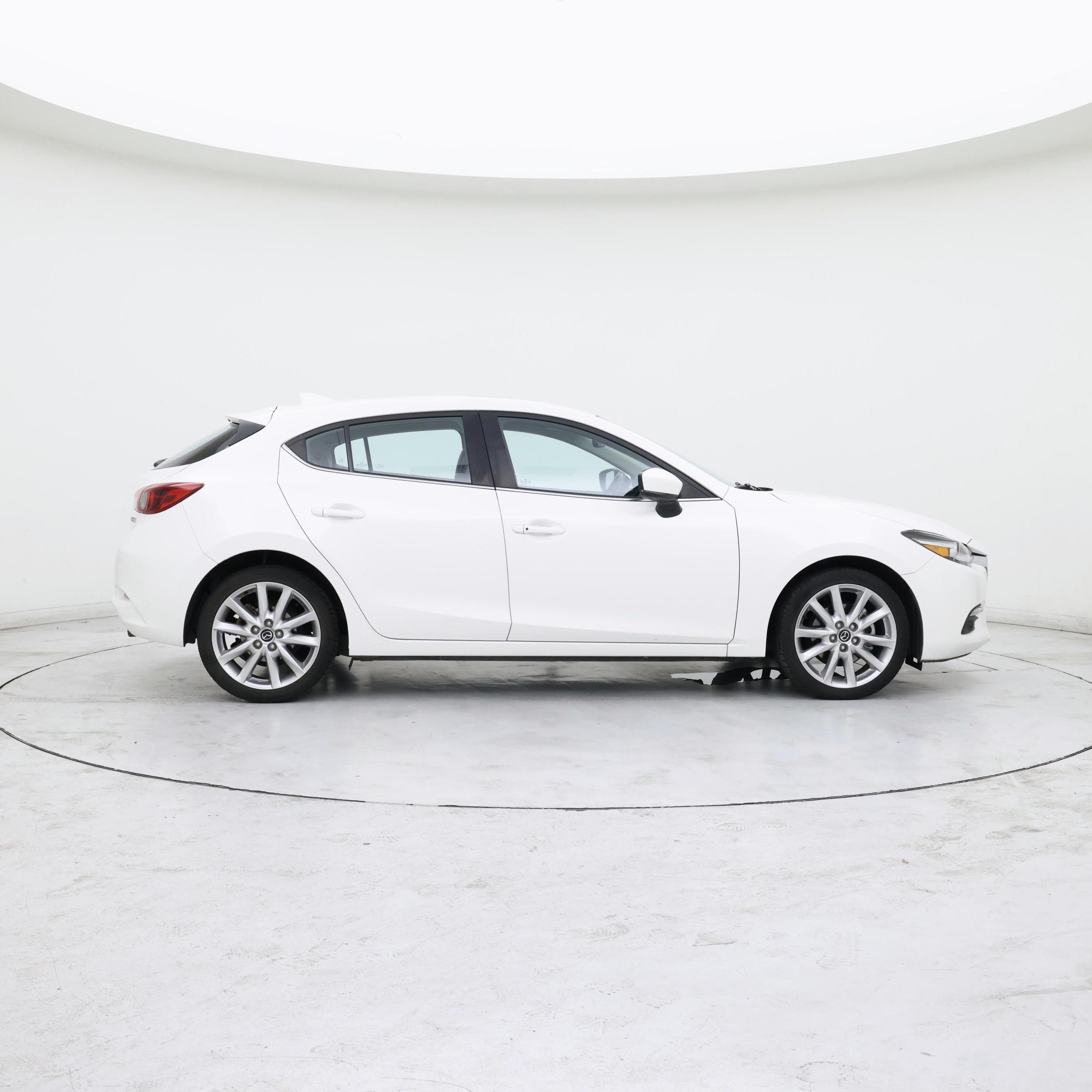 Thumbnail: 2017 Mazda Mazda3 - 7