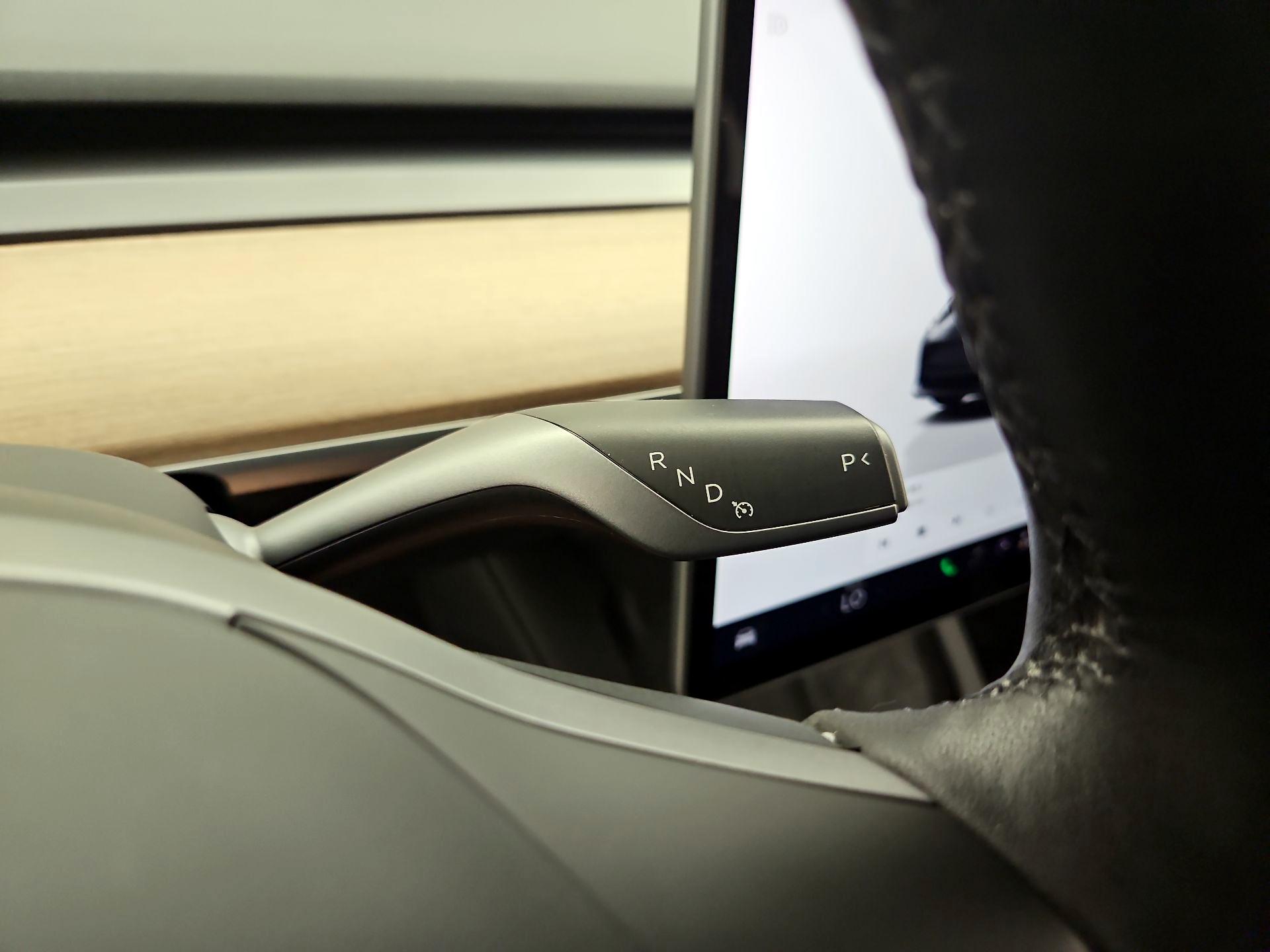 Thumbnail: 2023 Tesla Model 3 - 17
