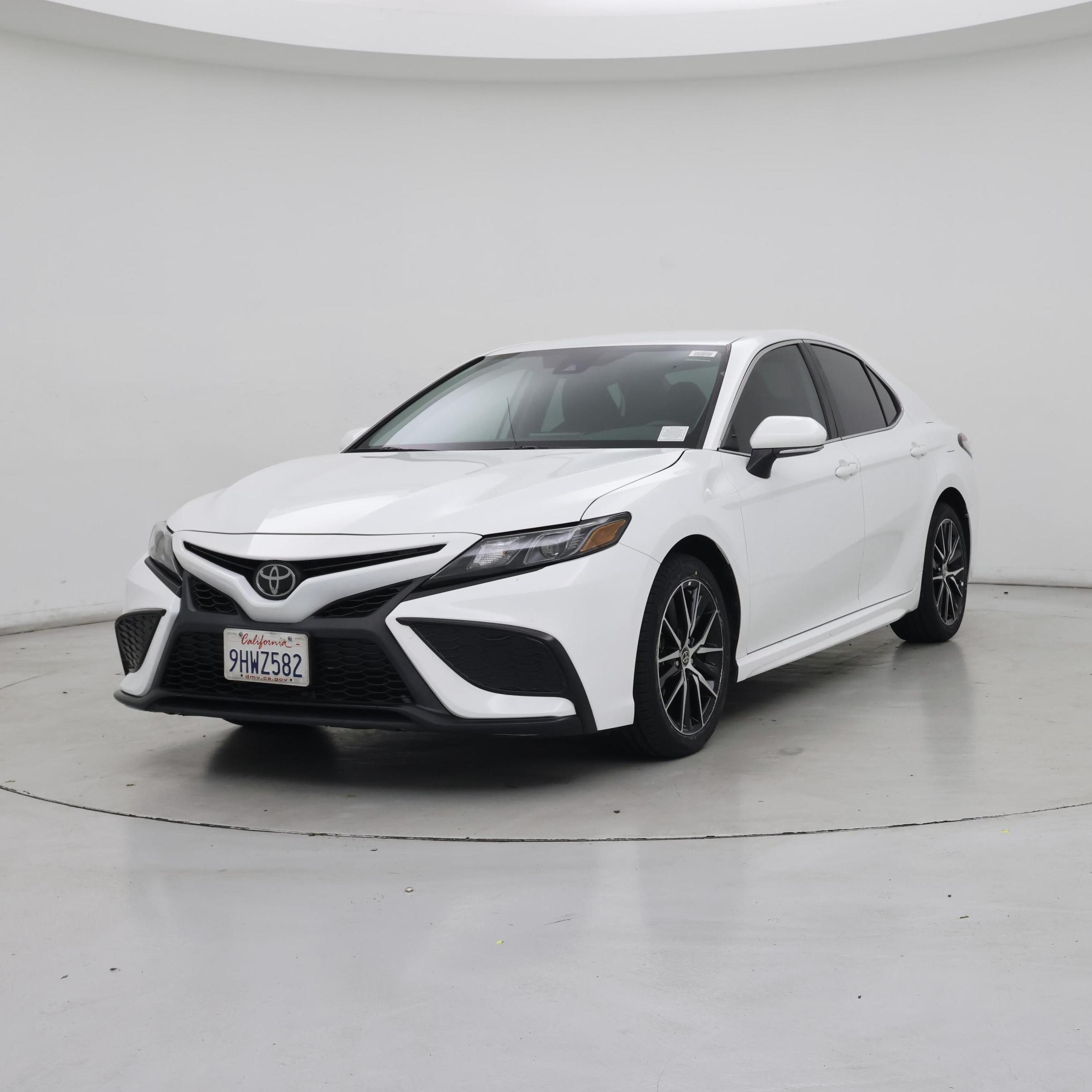 Thumbnail: 2024 Toyota Camry - 4