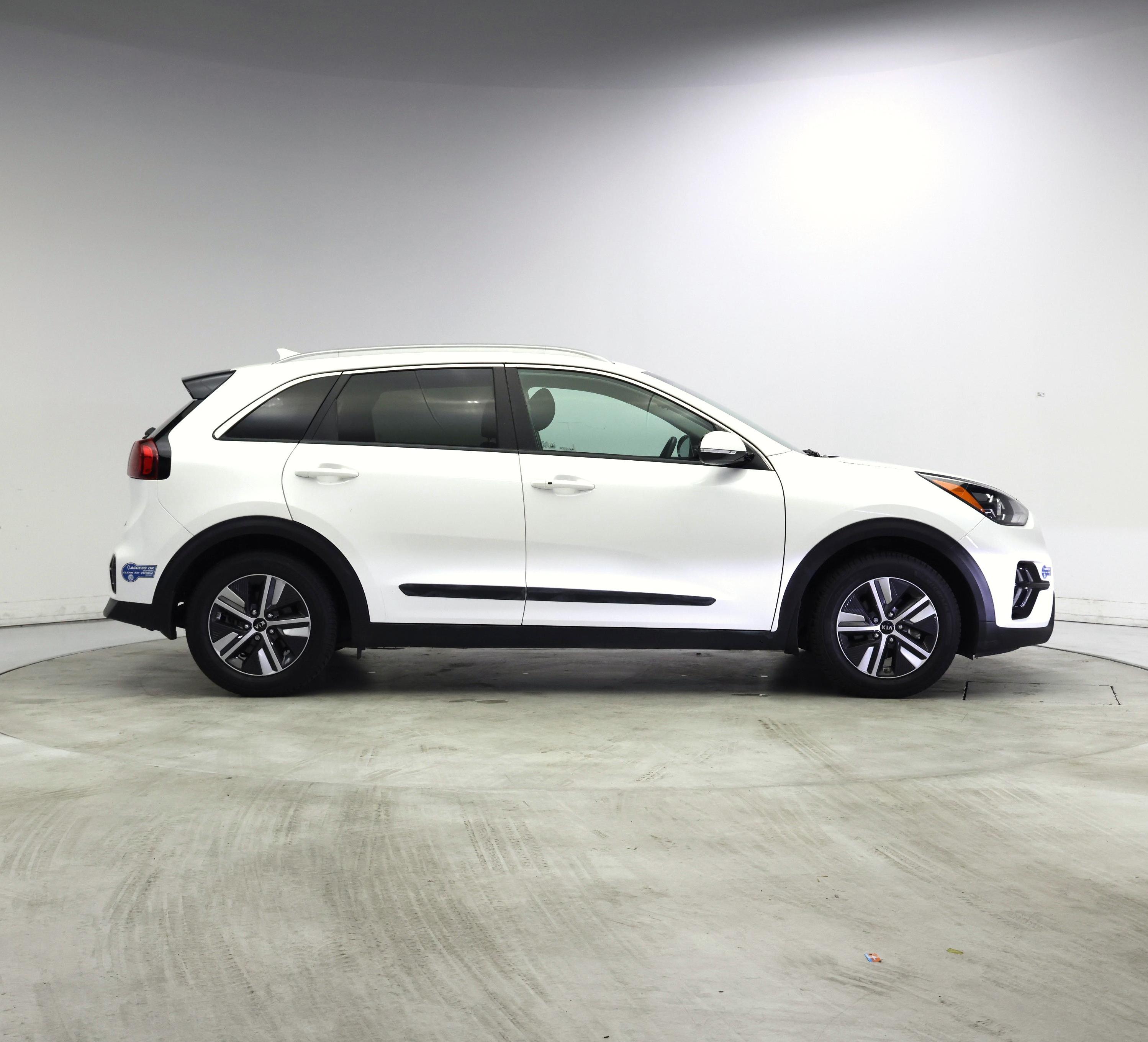 Thumbnail: 2021 Kia Niro - 7