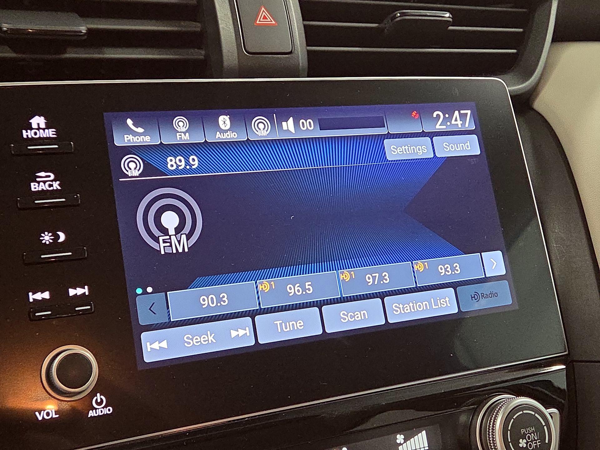 Thumbnail: 2021 Honda Insight - 15