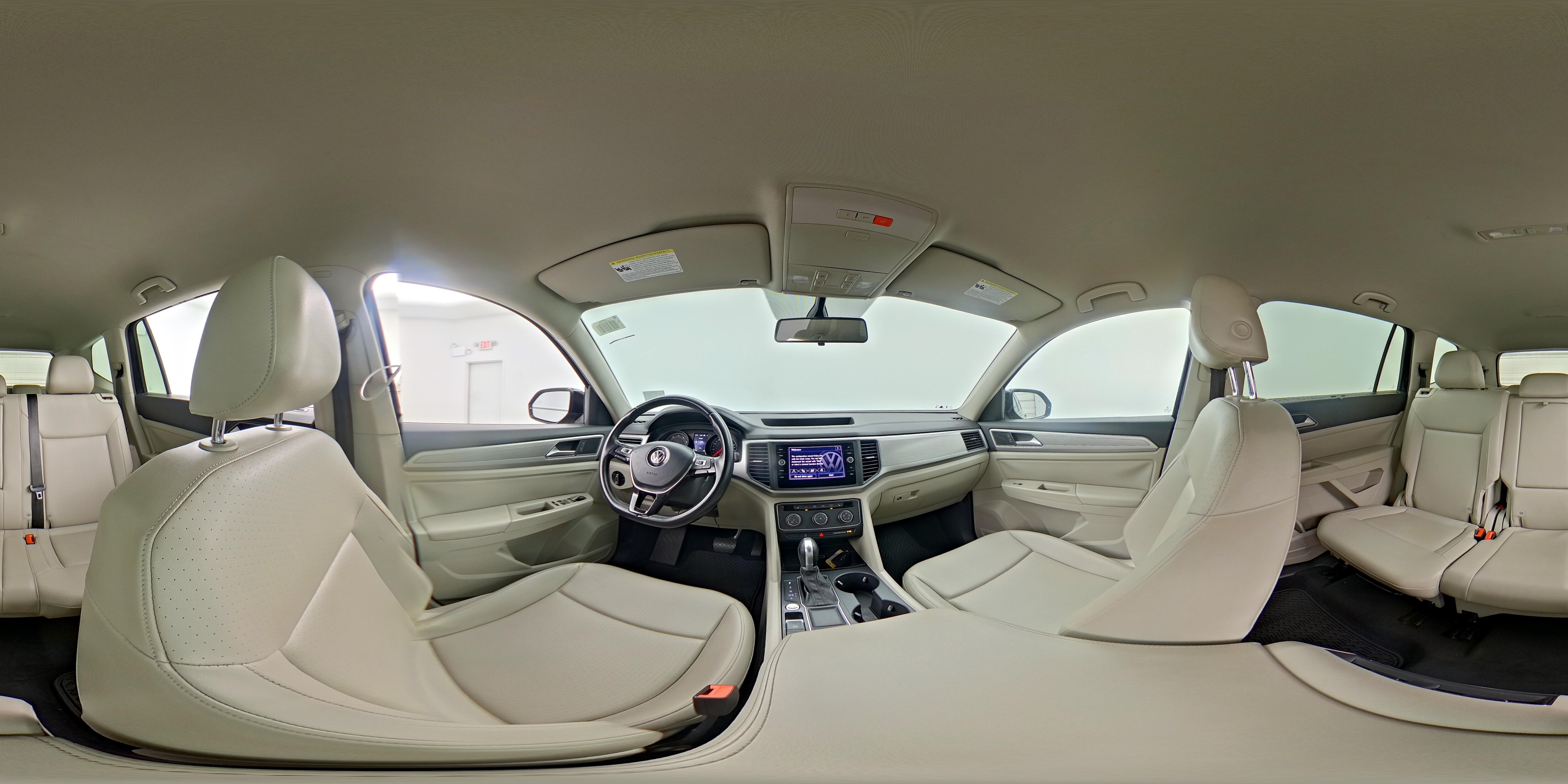2018 Volkswagen Atlas SE - Photo 25