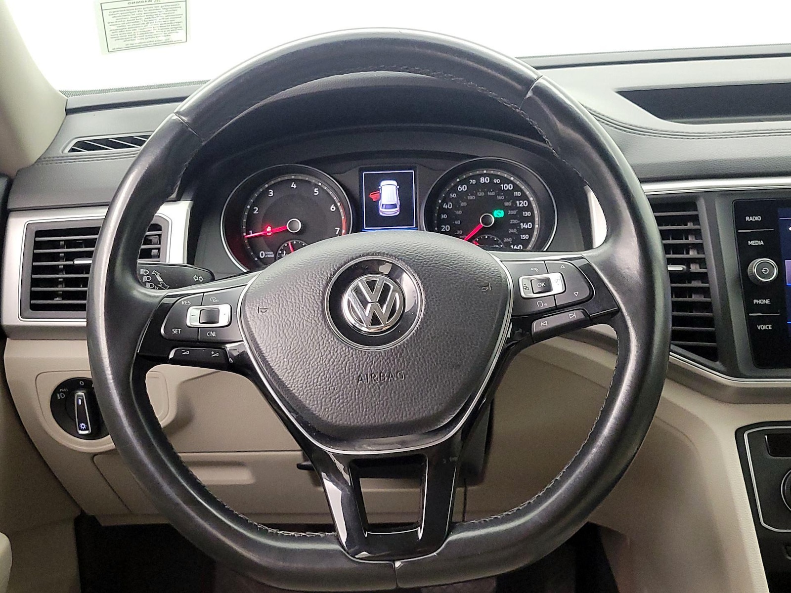2018 Volkswagen Atlas SE - Photo 11