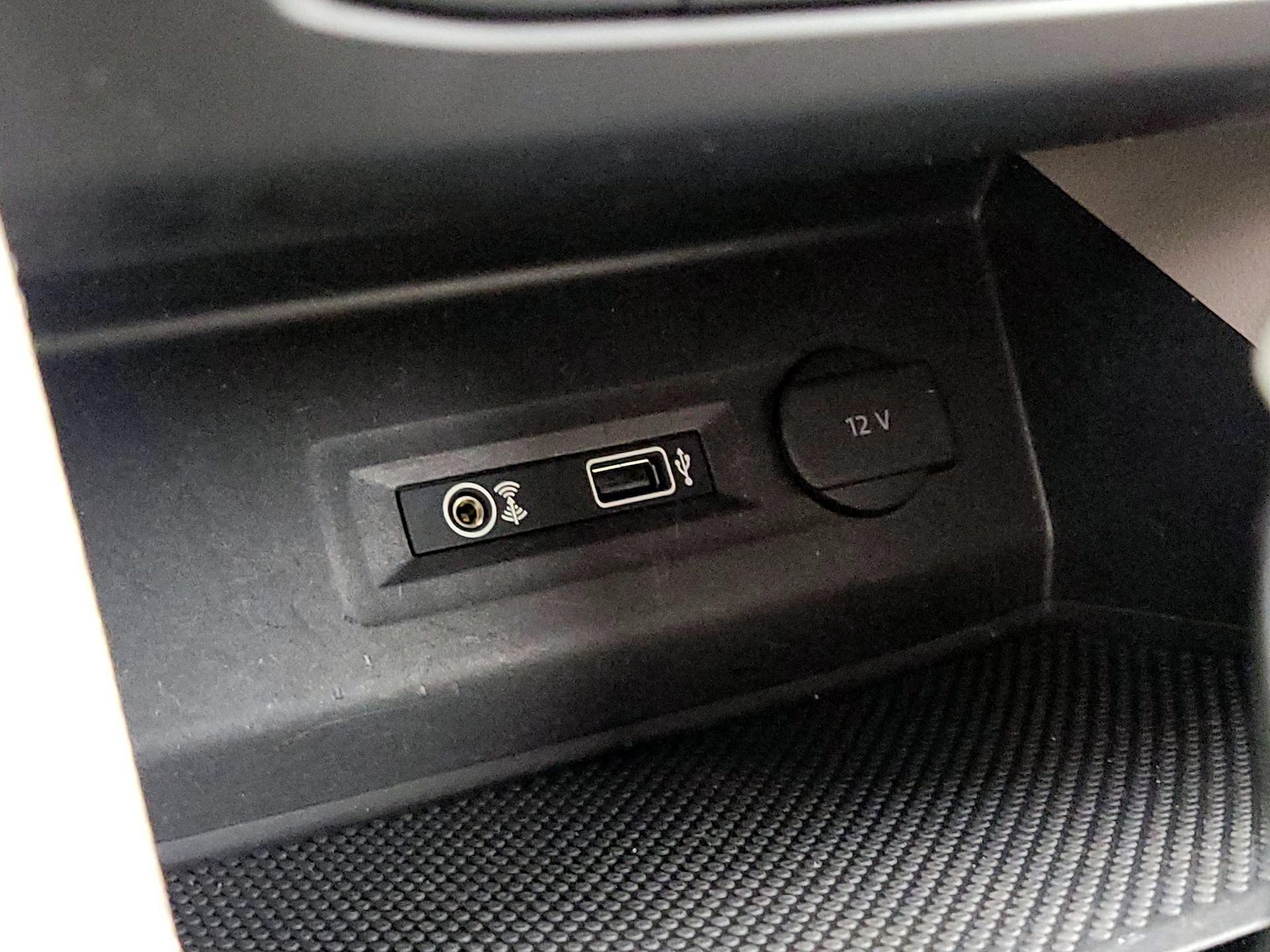 2018 Volkswagen Atlas SE - Photo 19