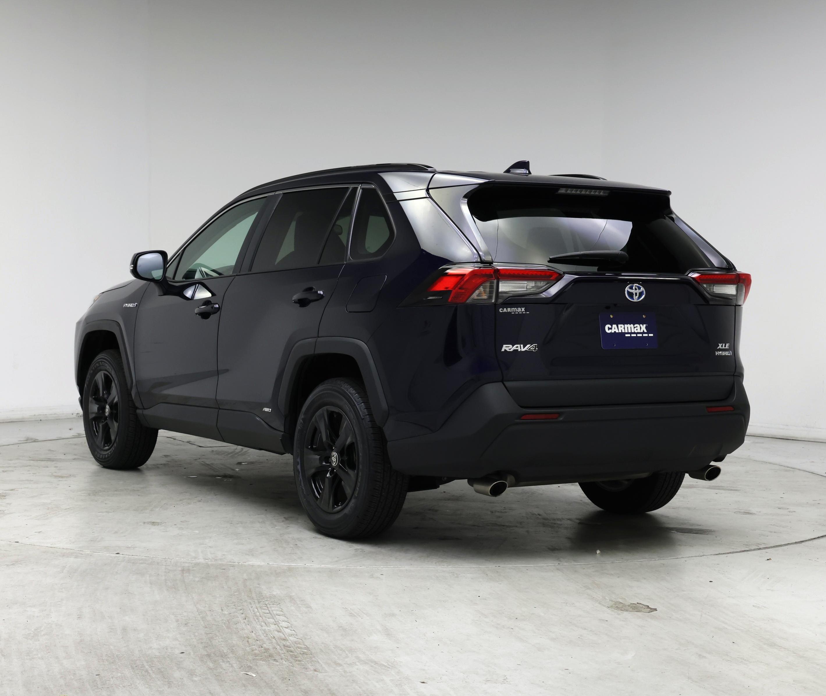 Thumbnail: 2021 Toyota RAV4 - 2