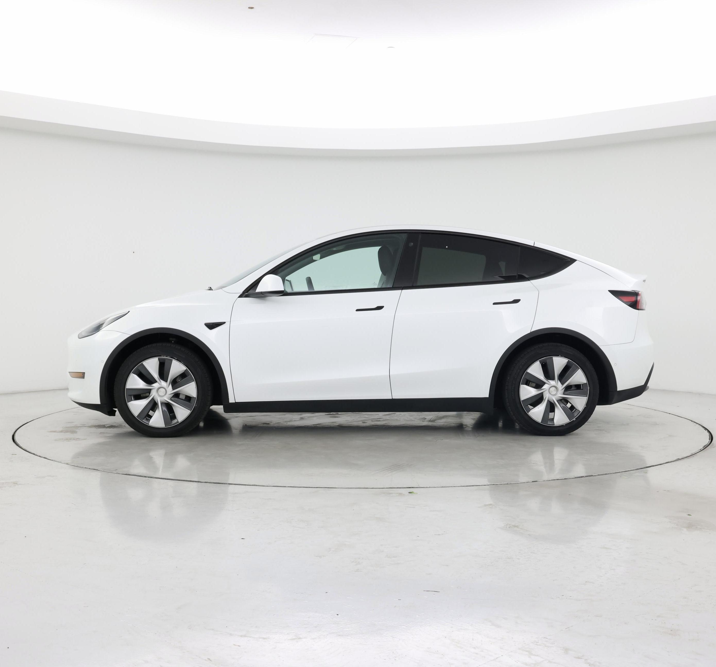 Thumbnail: 2022 Tesla Model Y - 3