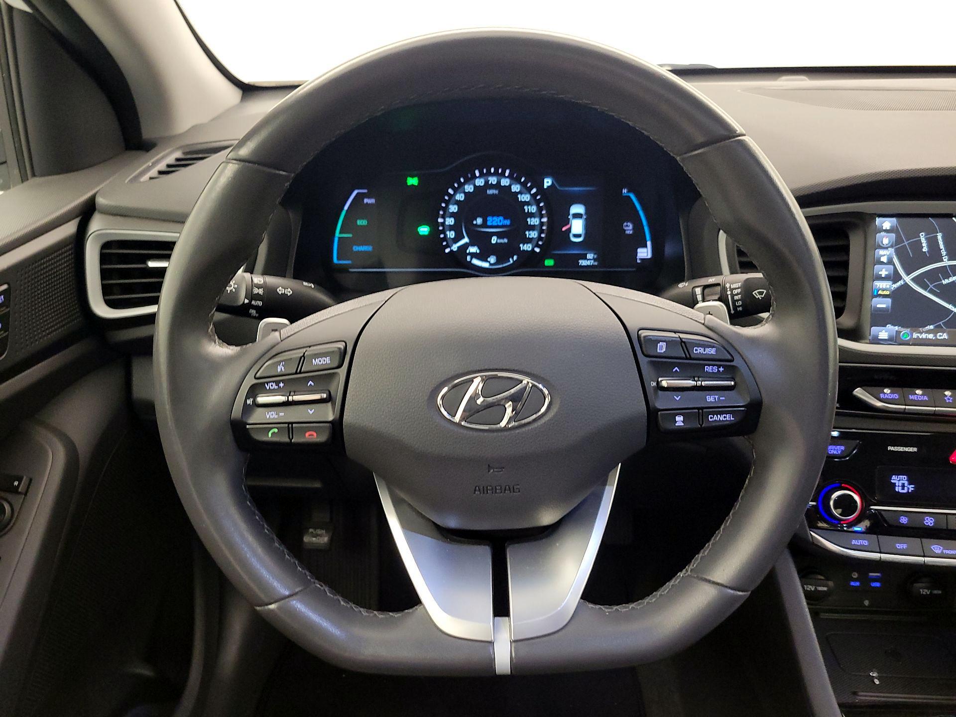 Thumbnail: 2018 Hyundai Ioniq - 10