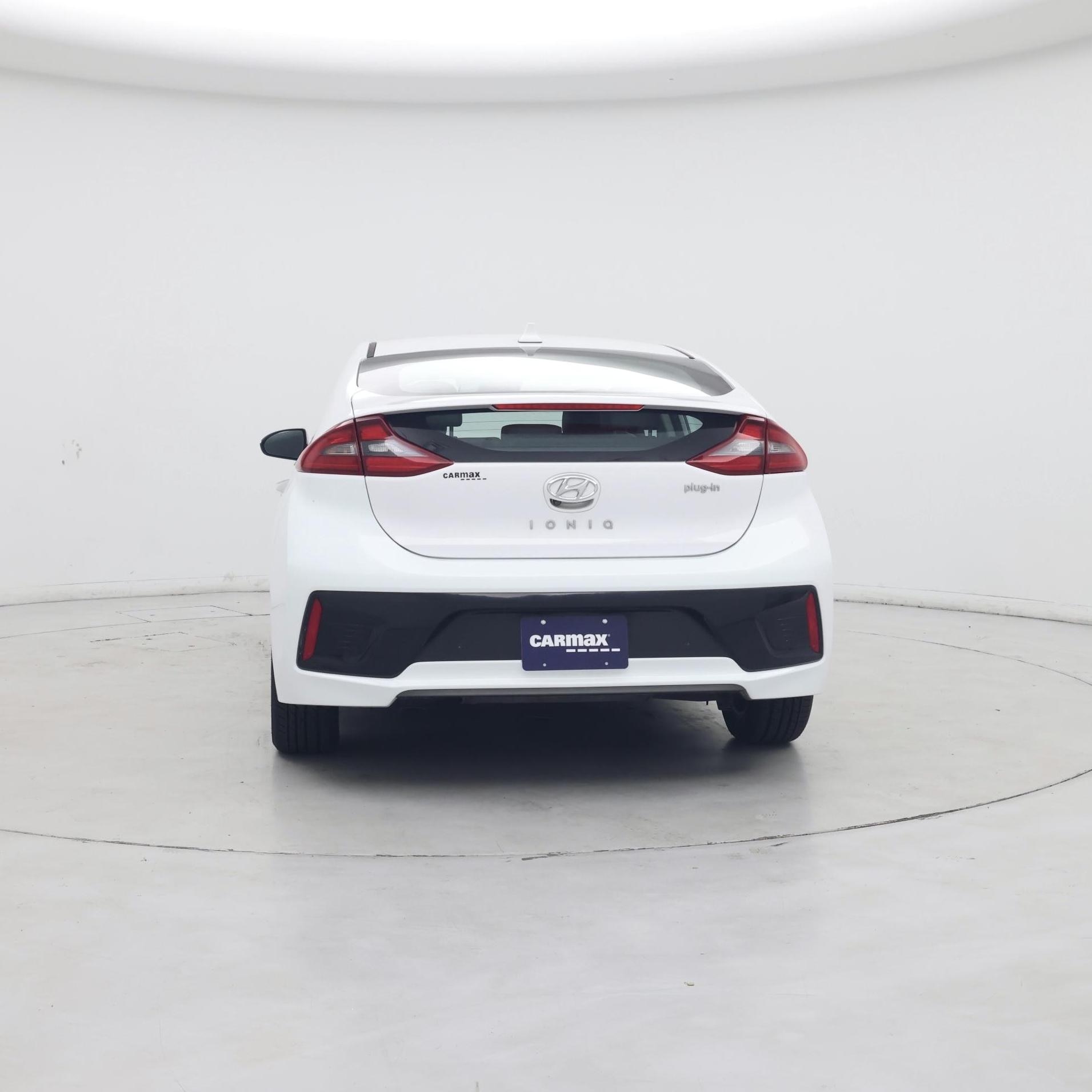 Thumbnail: 2018 Hyundai Ioniq - 6