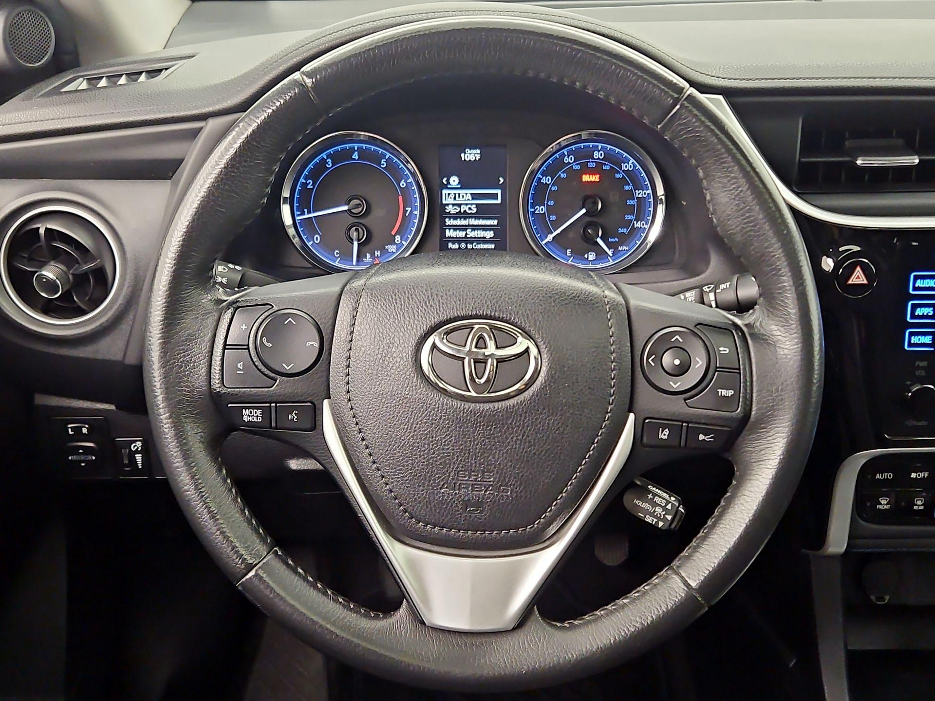 Thumbnail: 2018 Toyota Corolla - 10