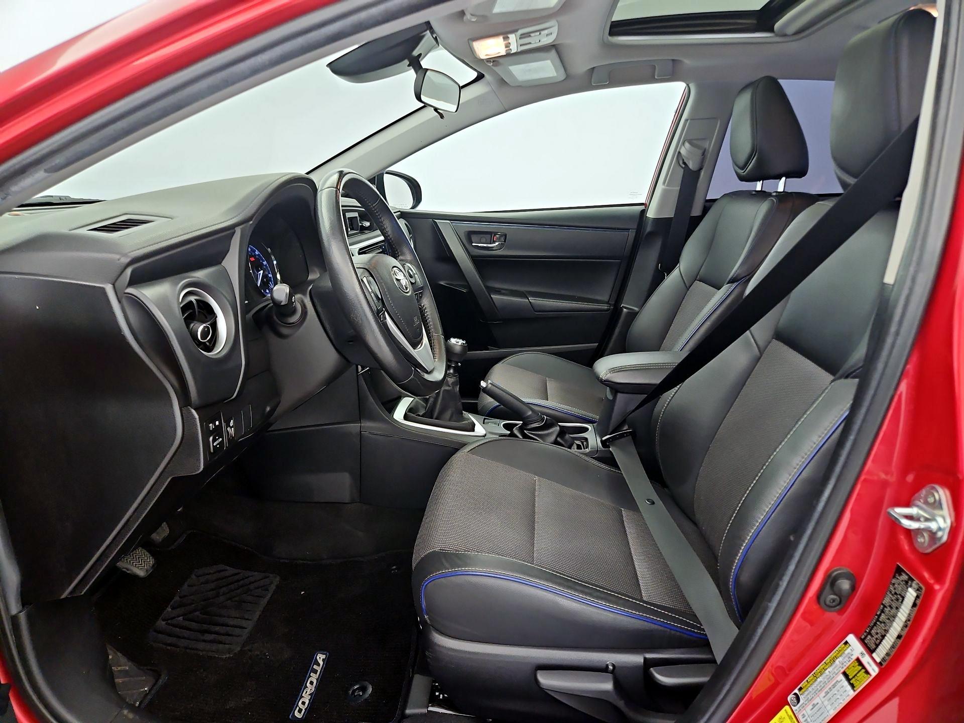 Thumbnail: 2018 Toyota Corolla - 11