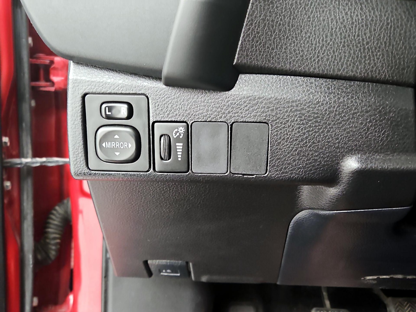 2018 Toyota Corolla SE - Photo 14