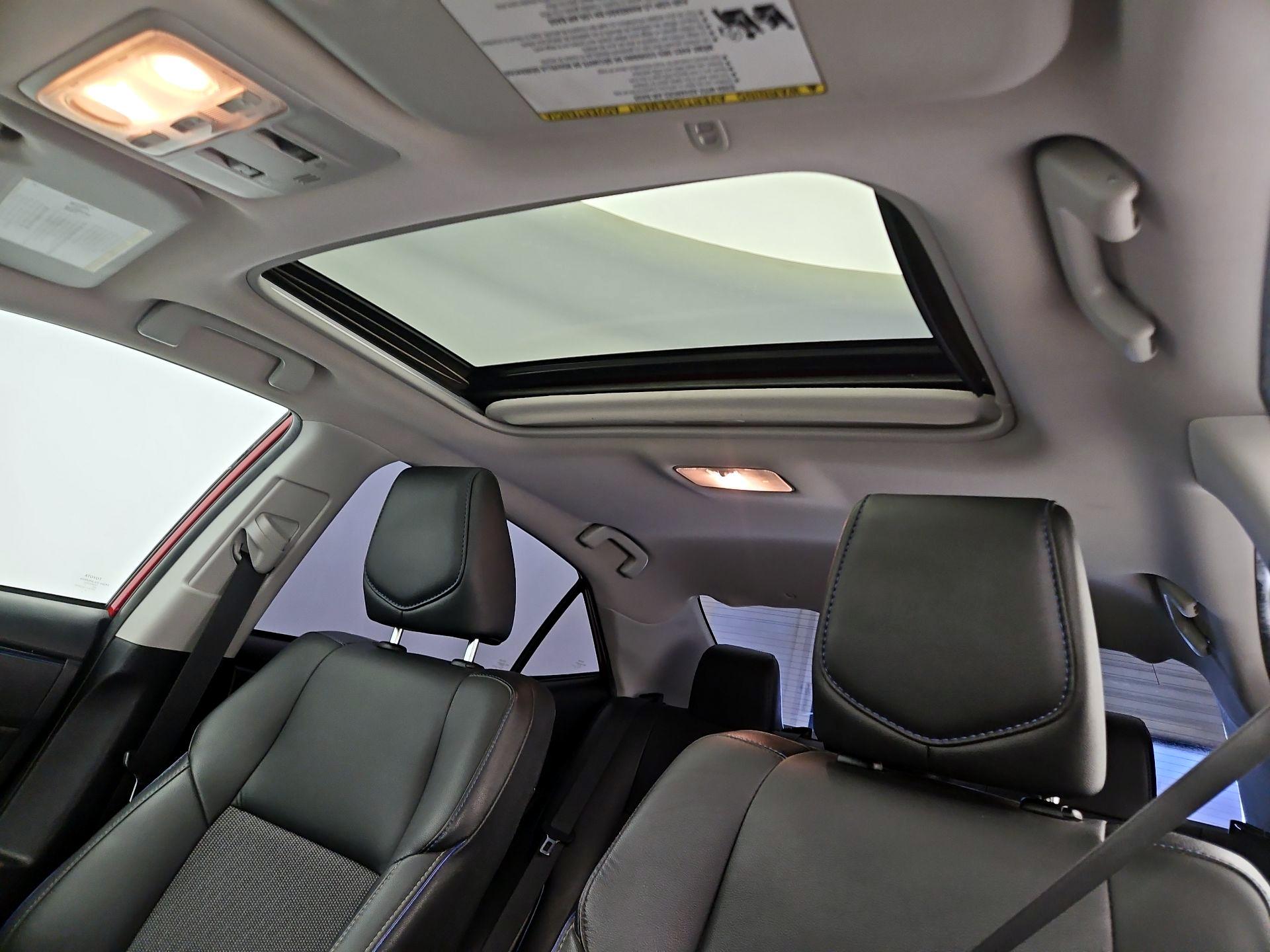 Thumbnail: 2018 Toyota Corolla - 19