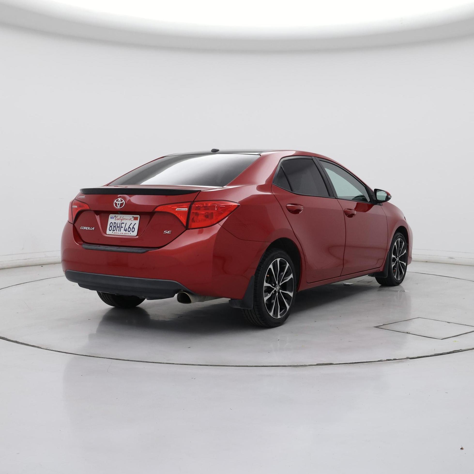 Thumbnail: 2018 Toyota Corolla - 8