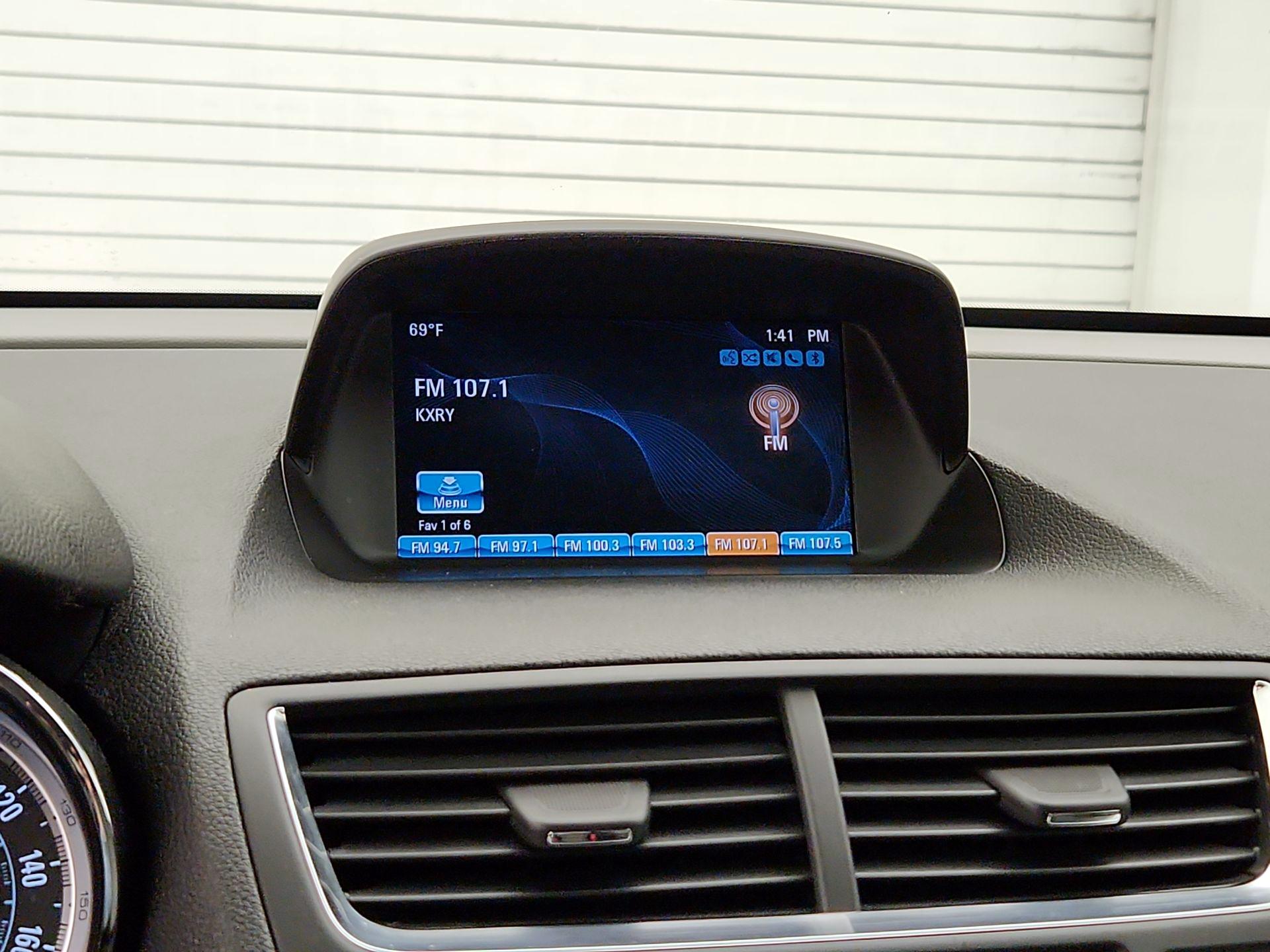Thumbnail: 2015 Buick Encore - 15
