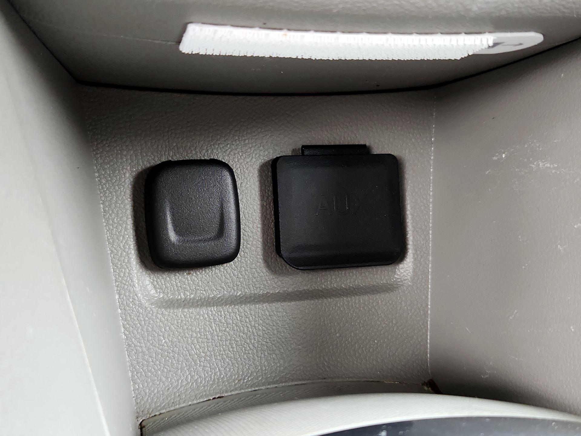 Thumbnail: 2015 Buick Encore - 18