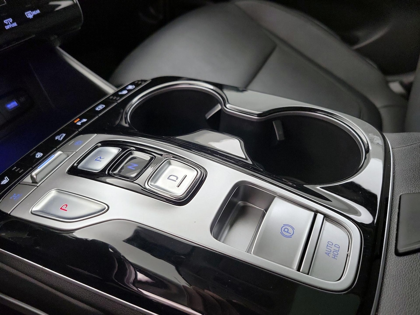 2022 Hyundai Tucson Limited - Photo 19