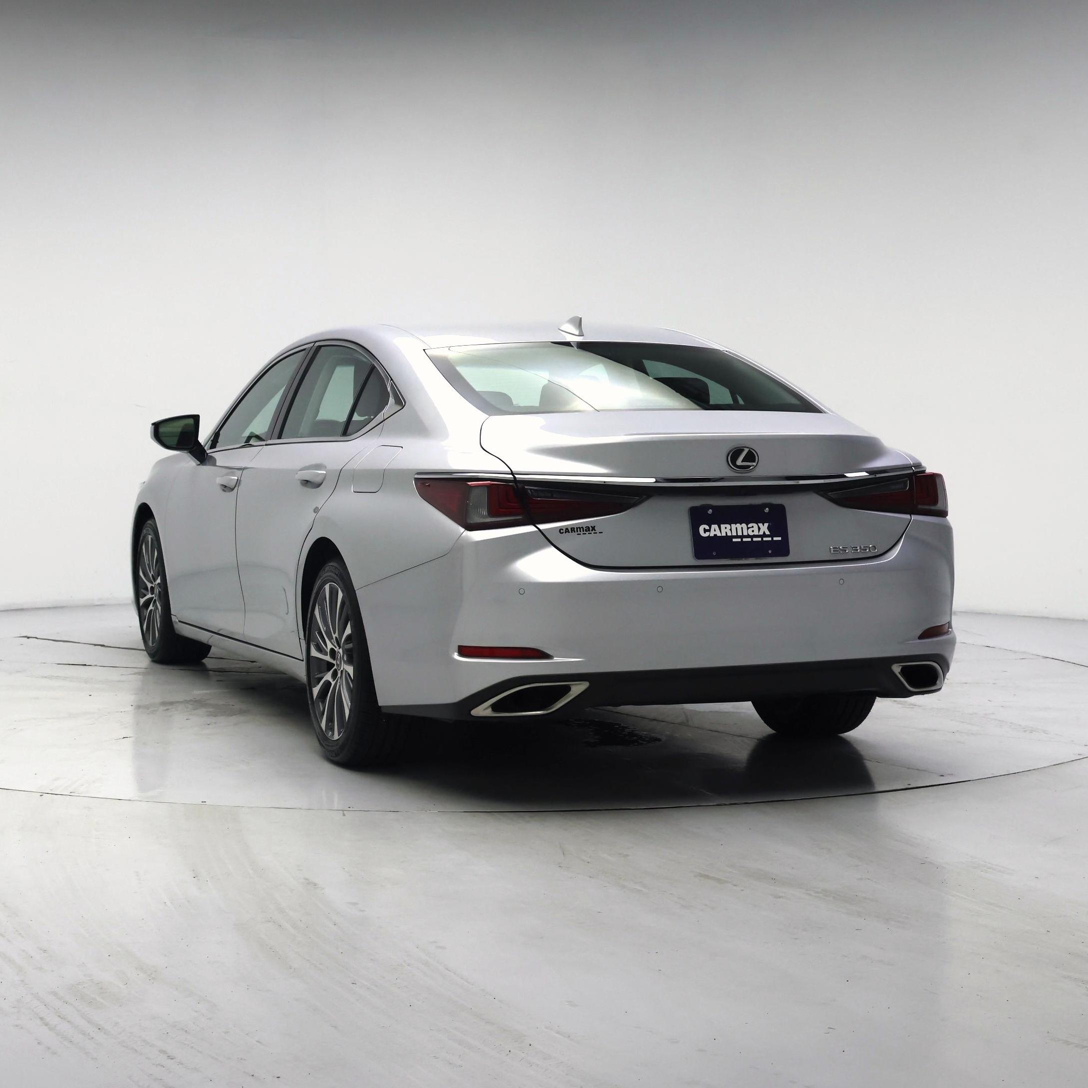 Thumbnail: 2019 Lexus ES - 6