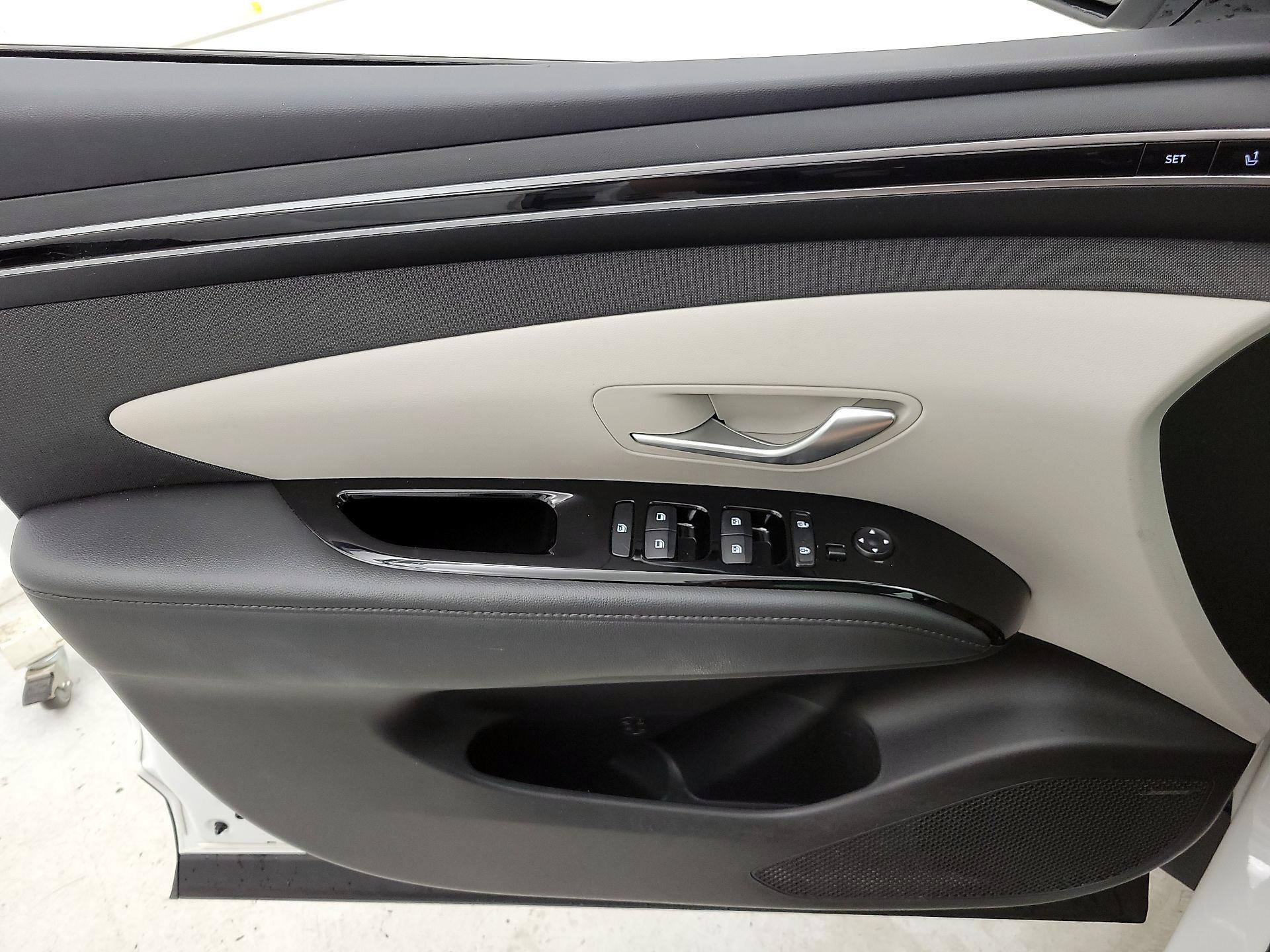 Thumbnail: 2023 Hyundai Tucson - 12
