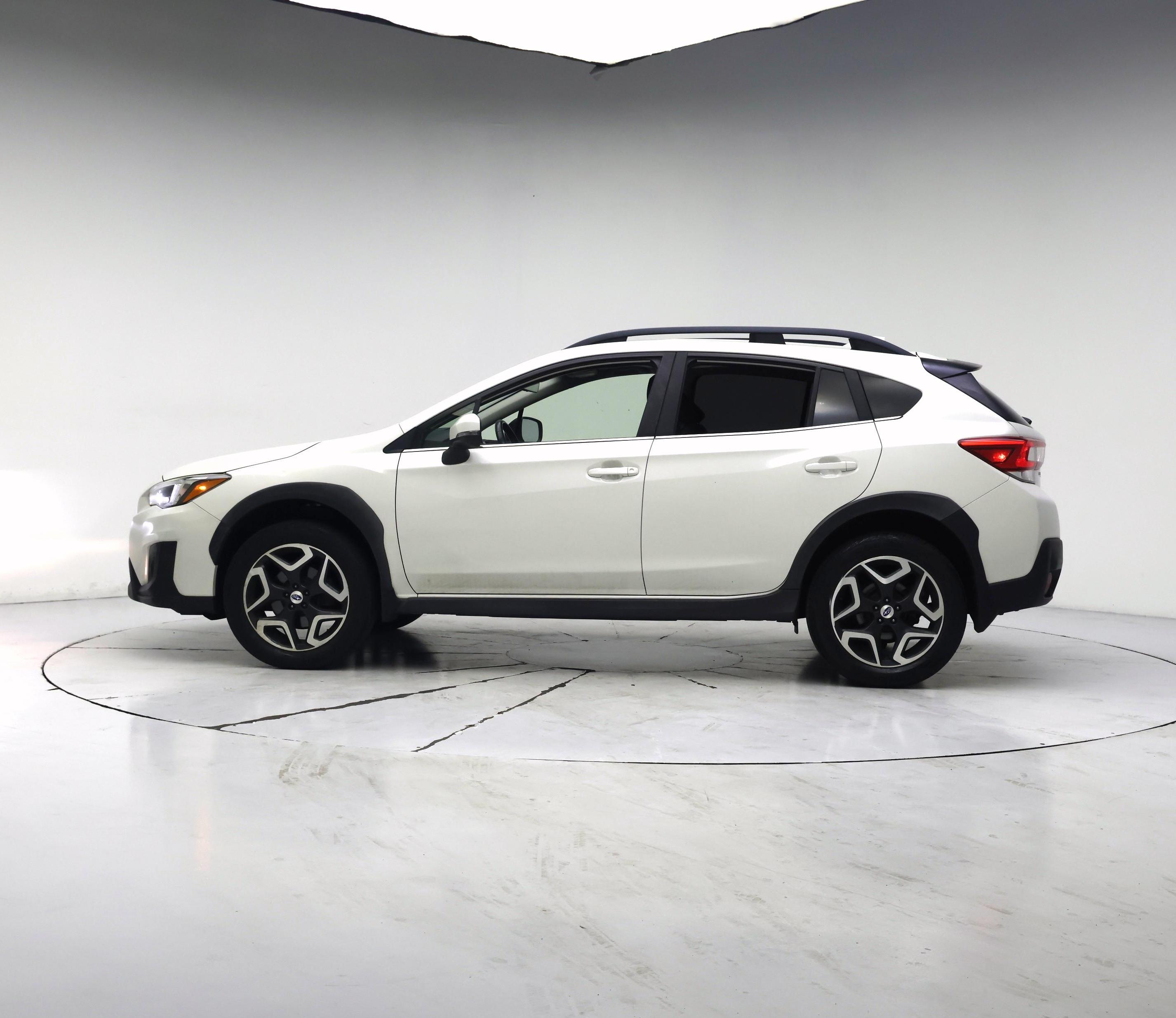 Thumbnail: 2018 Subaru Crosstrek - 3