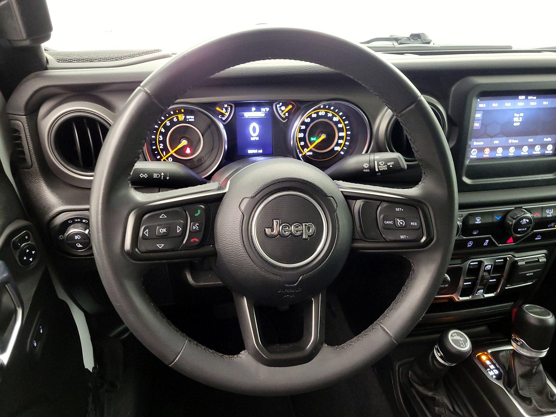 Thumbnail: 2023 Jeep Gladiator - 10