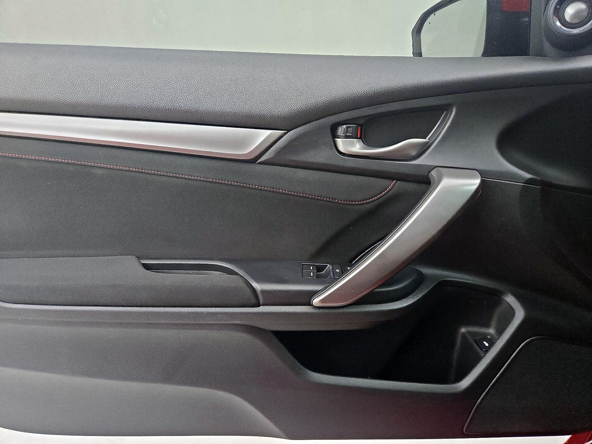 Thumbnail: 2018 Honda Civic - 12
