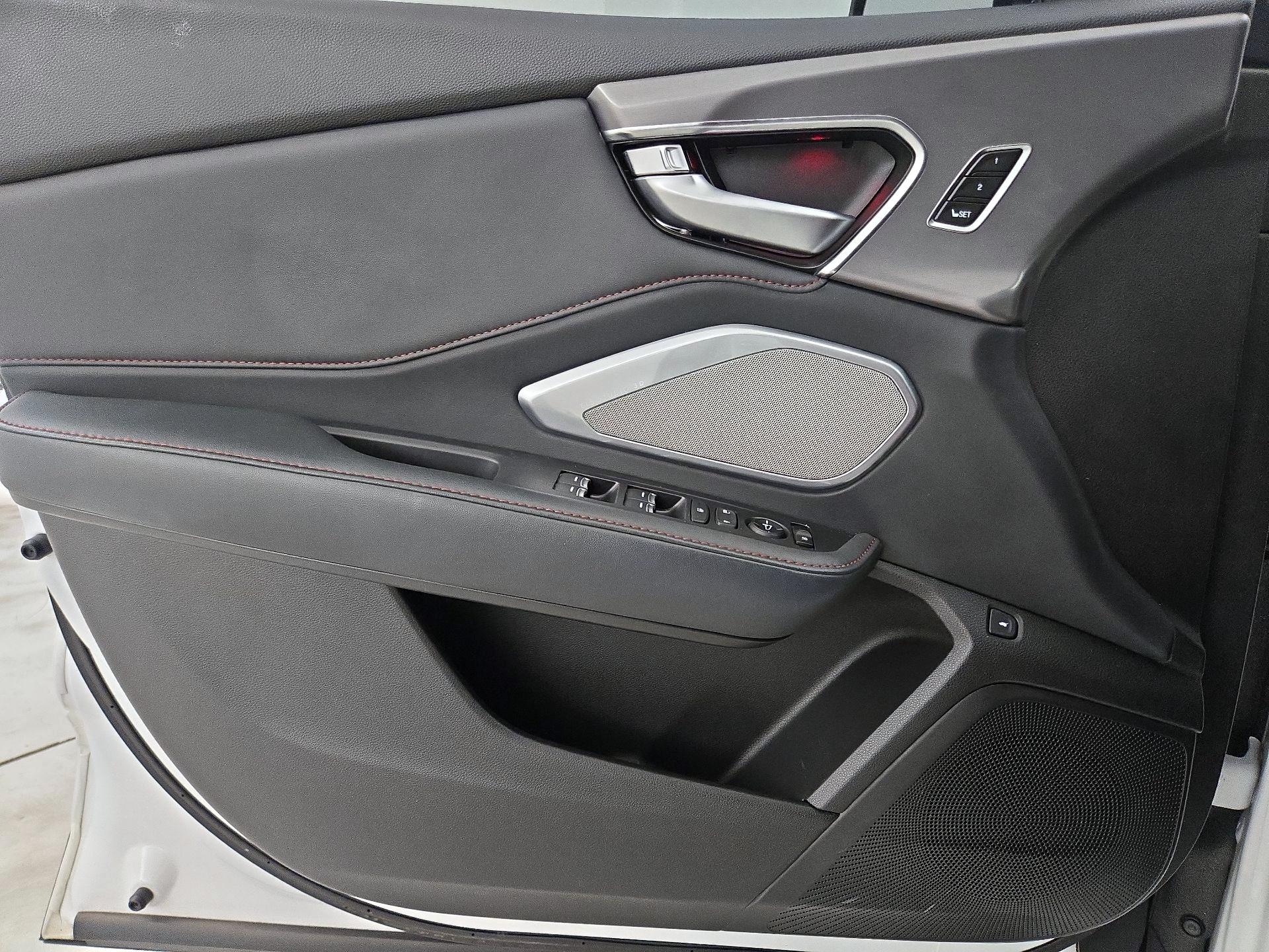 Thumbnail: 2021 Acura RDX - 12
