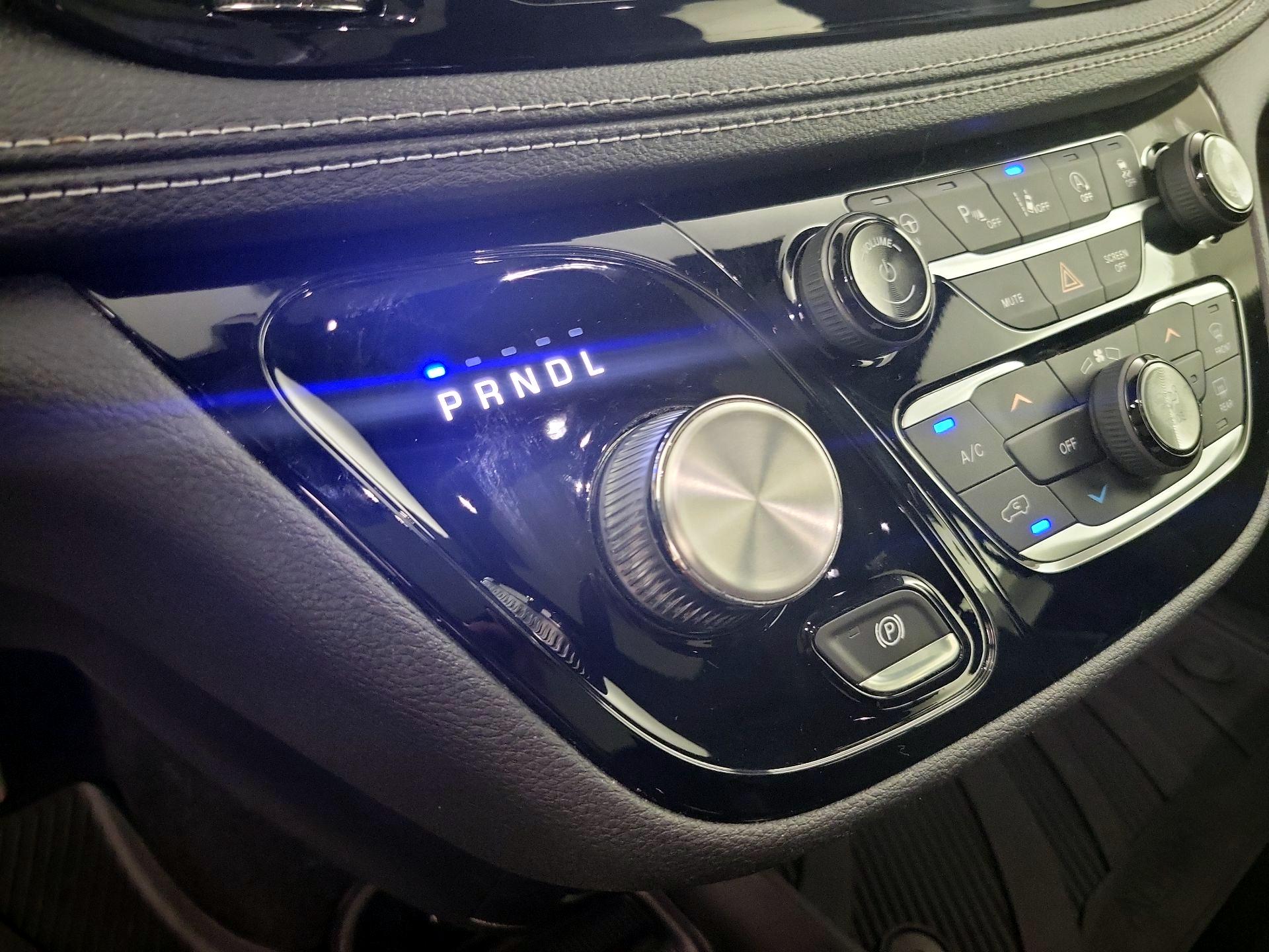 Thumbnail: 2019 Chrysler Pacifica - 18