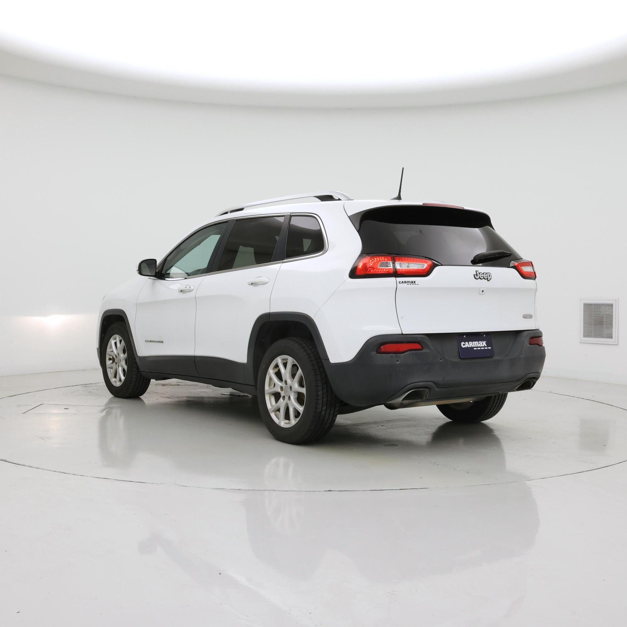 Thumbnail: 2016 Jeep Cherokee - 2