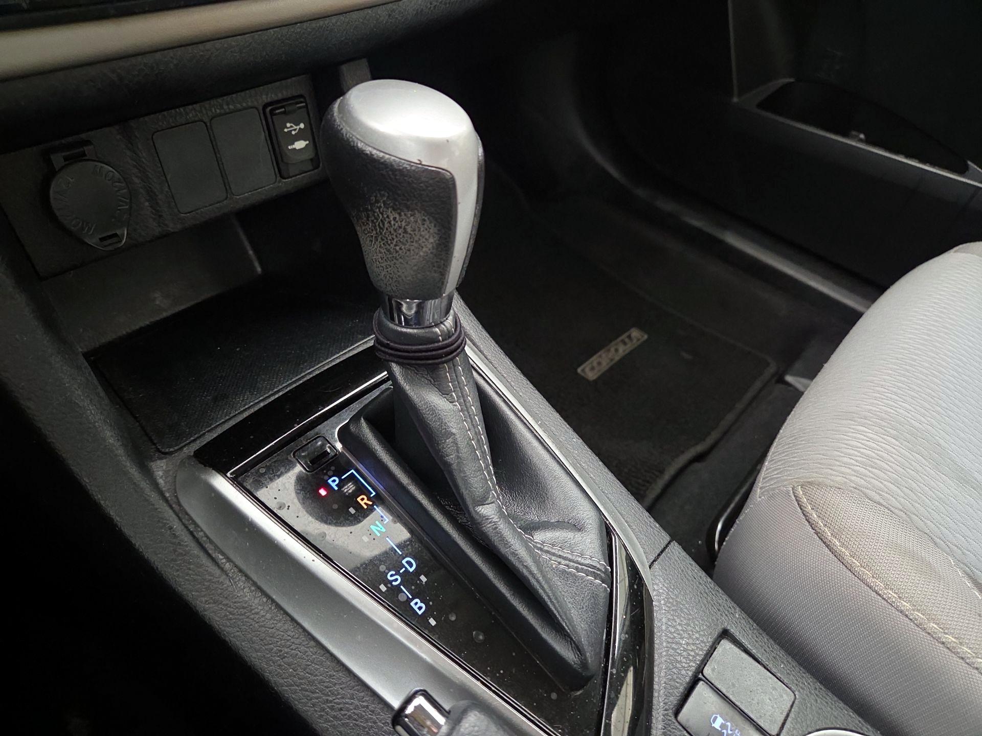 Thumbnail: 2019 Toyota Corolla - 17