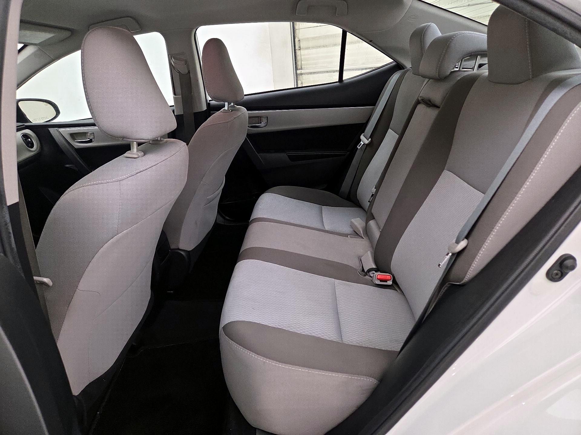 Thumbnail: 2019 Toyota Corolla - 19