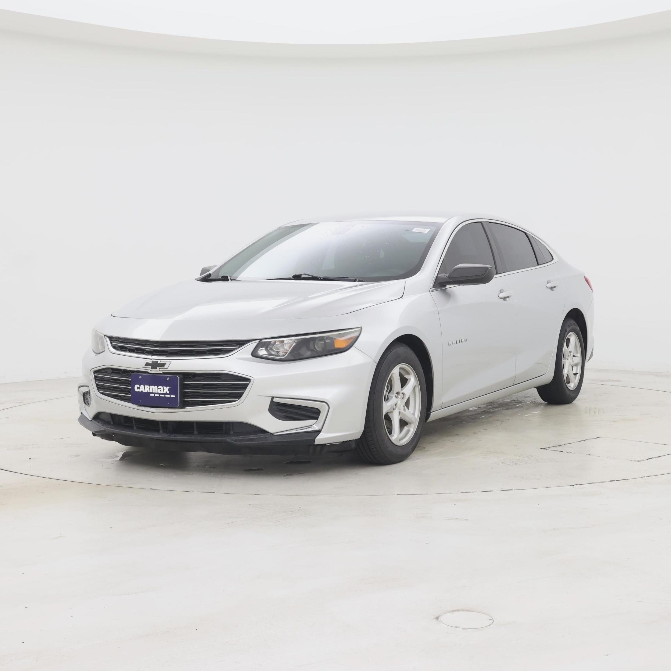 Thumbnail: 2018 Chevrolet Malibu - 4